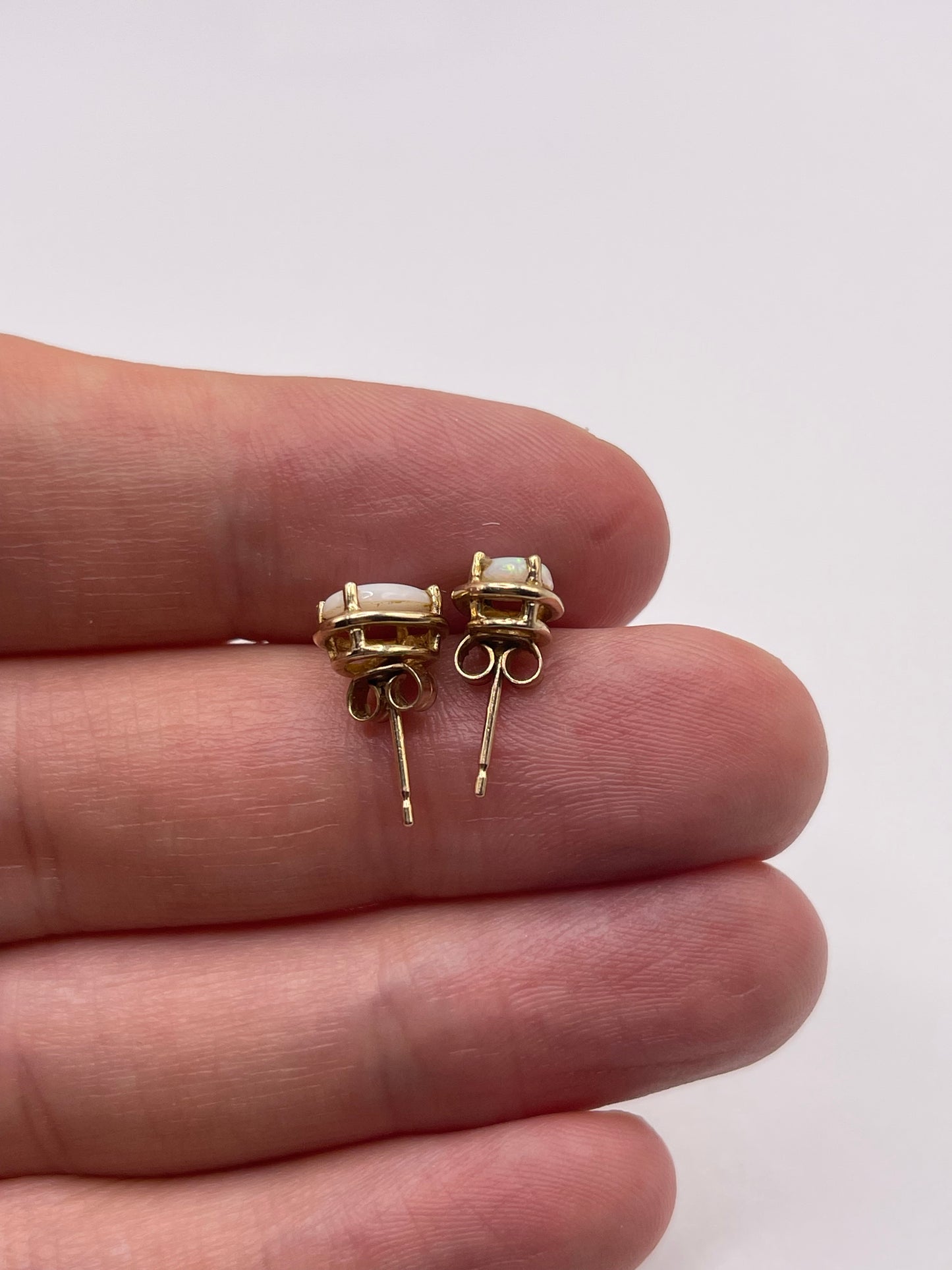 9ct gold opal earrings