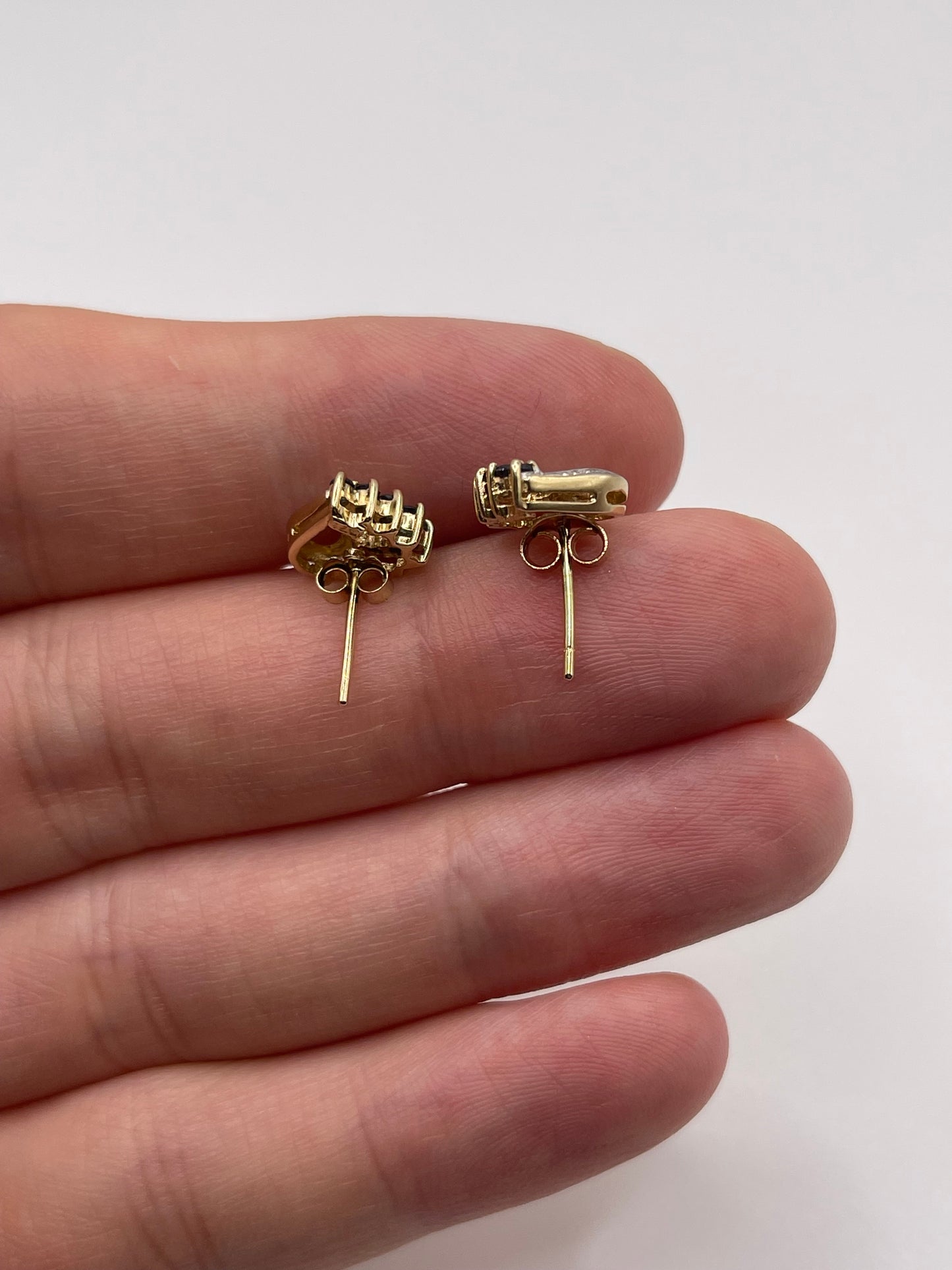 9ct gold sapphire and diamond heart earrings