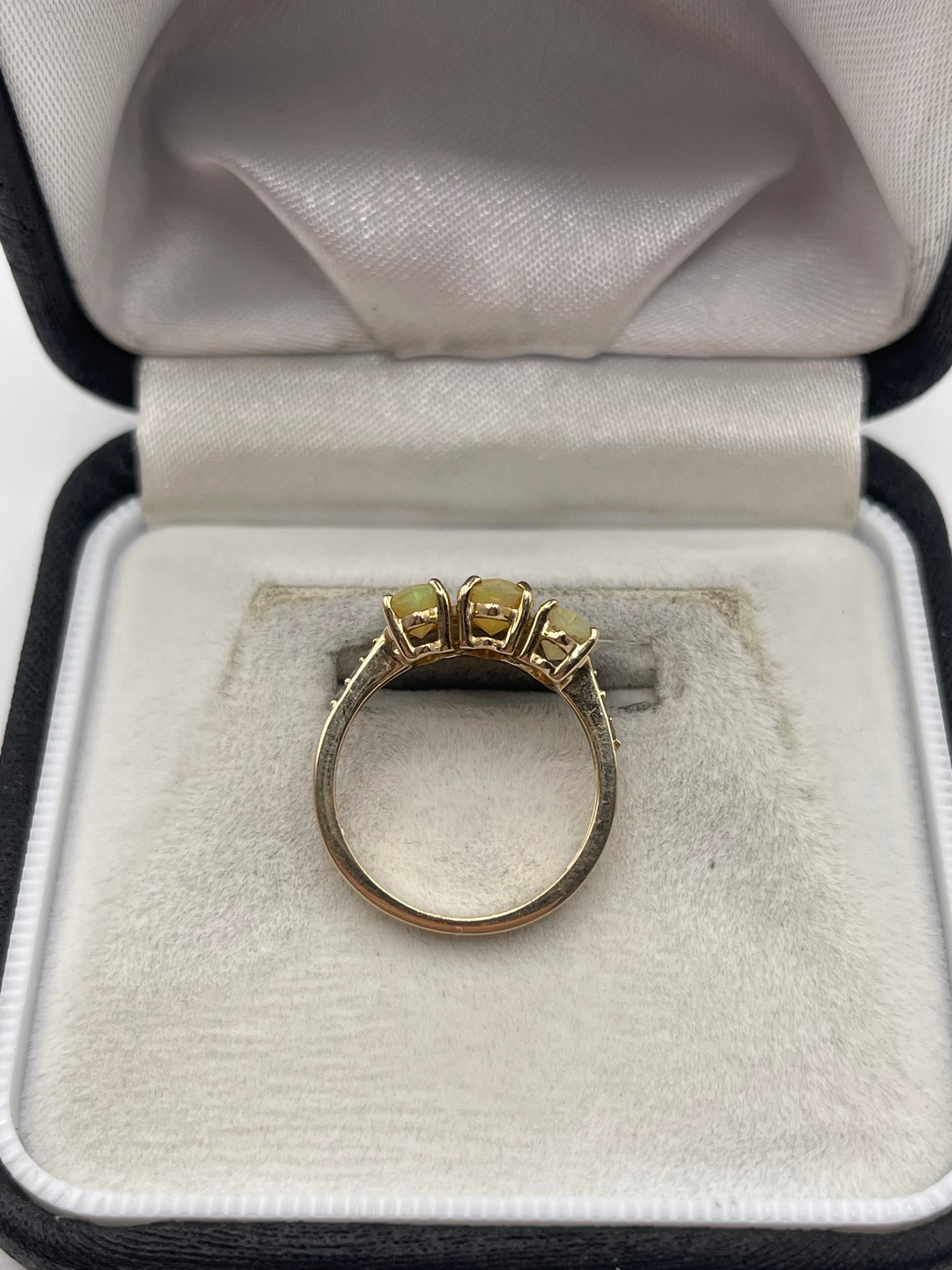 9ct gold opal and alexandrite ring