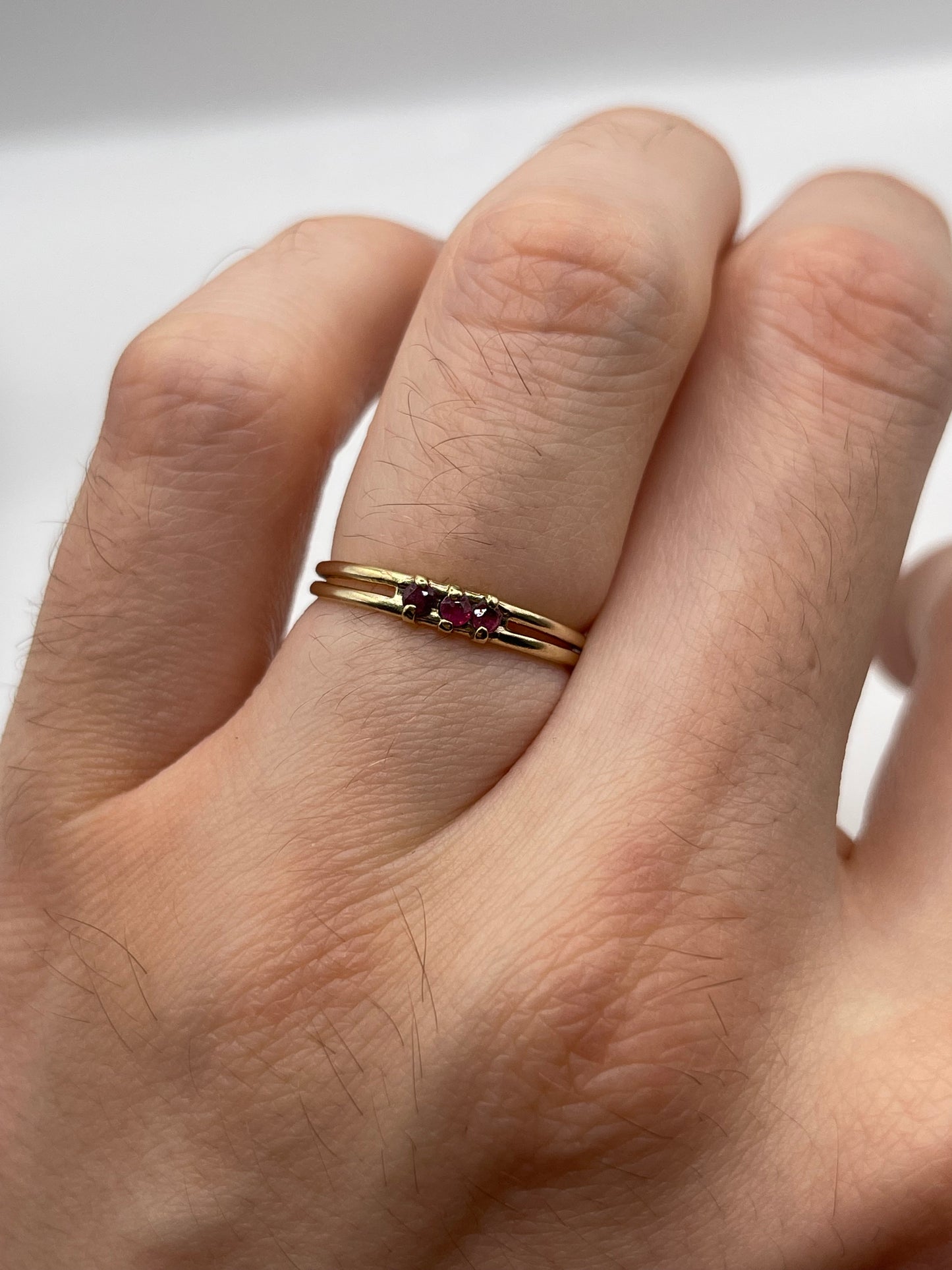 9ct gold ruby ring