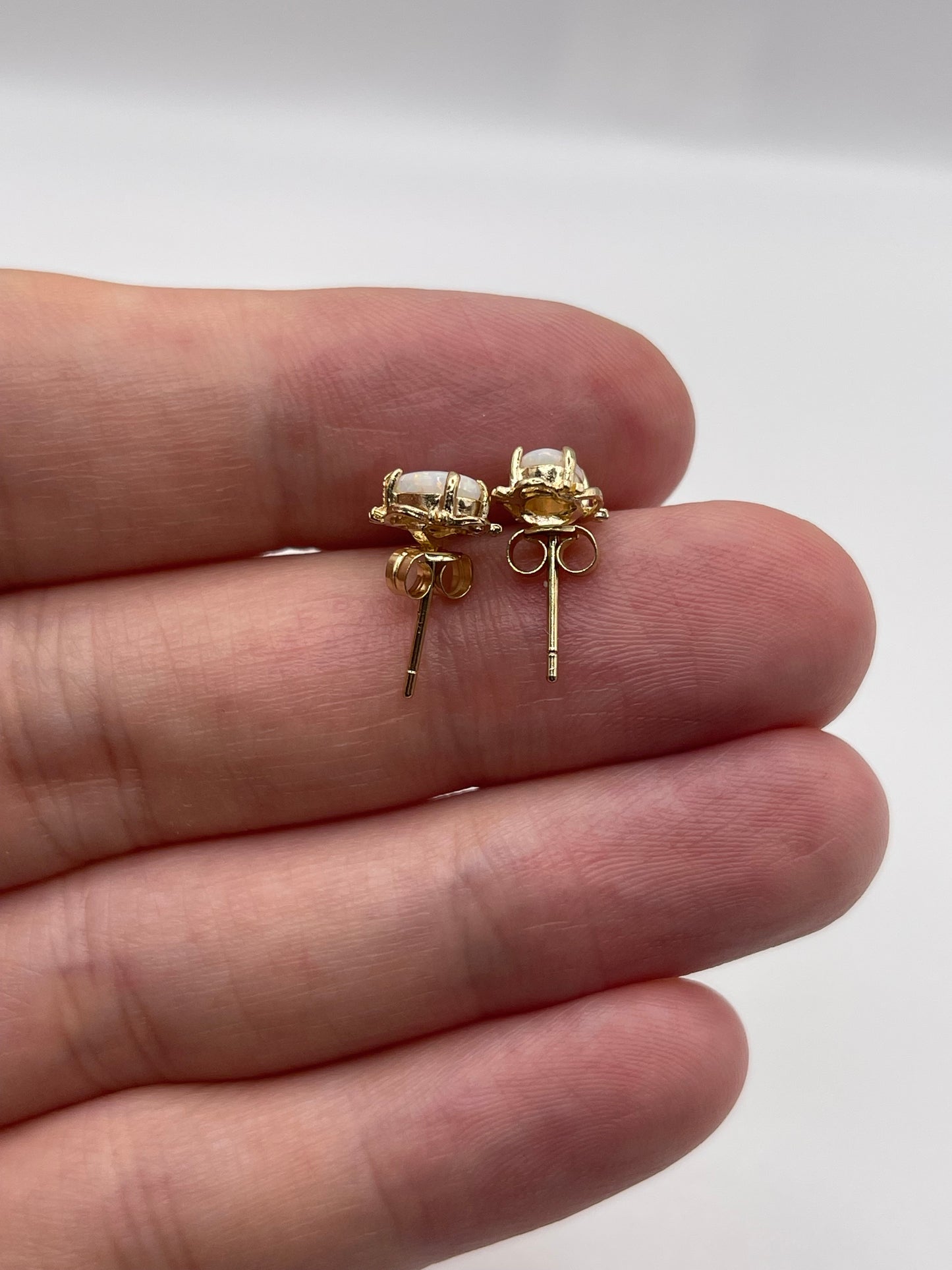 9ct gold opal earrings