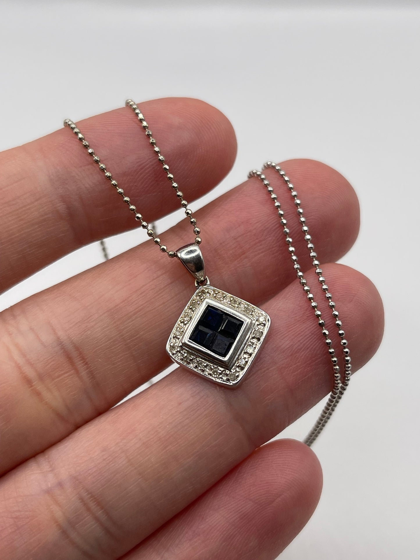14ct gold sapphire and diamond necklace