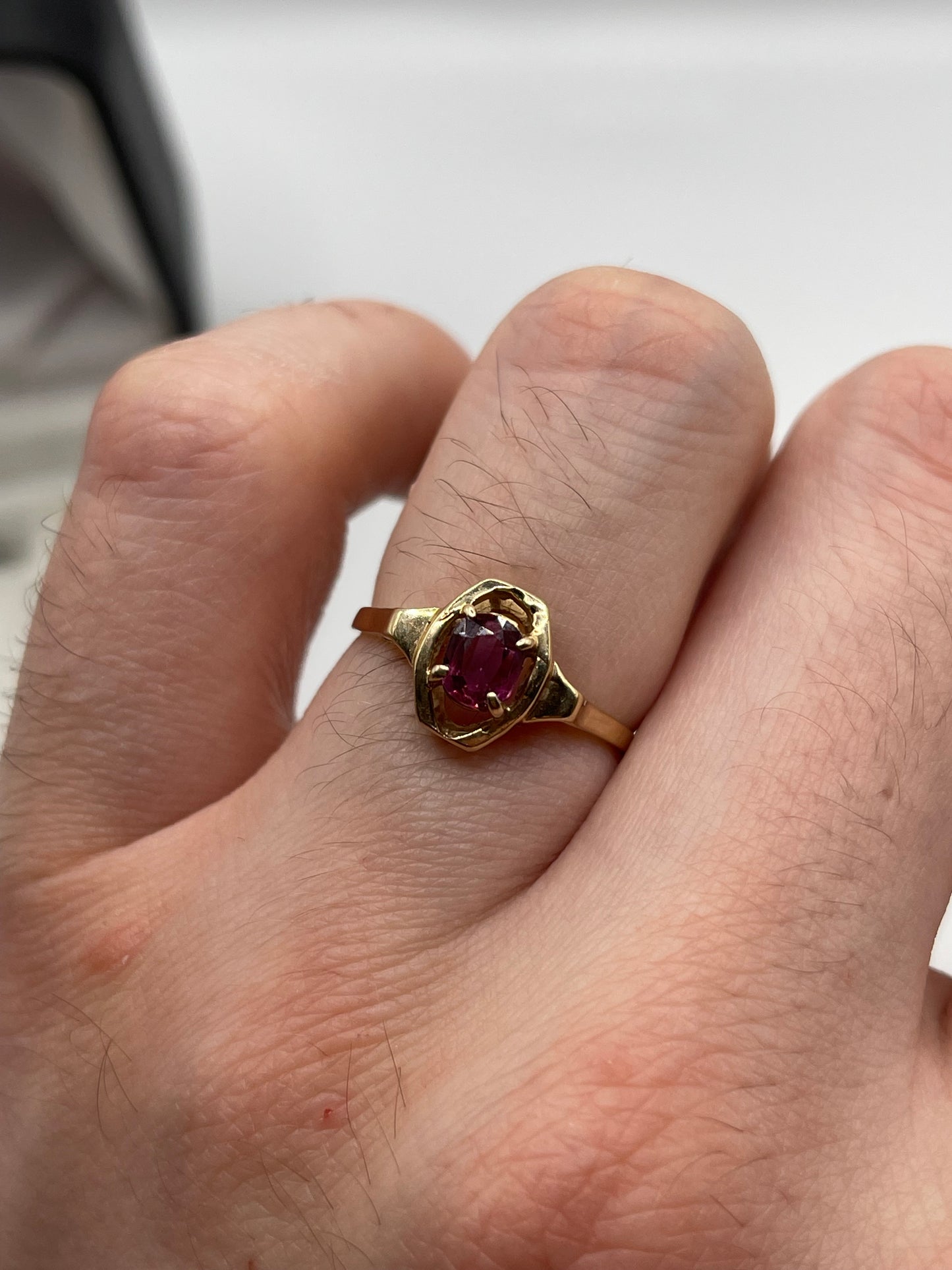 14ct gold ruby ring