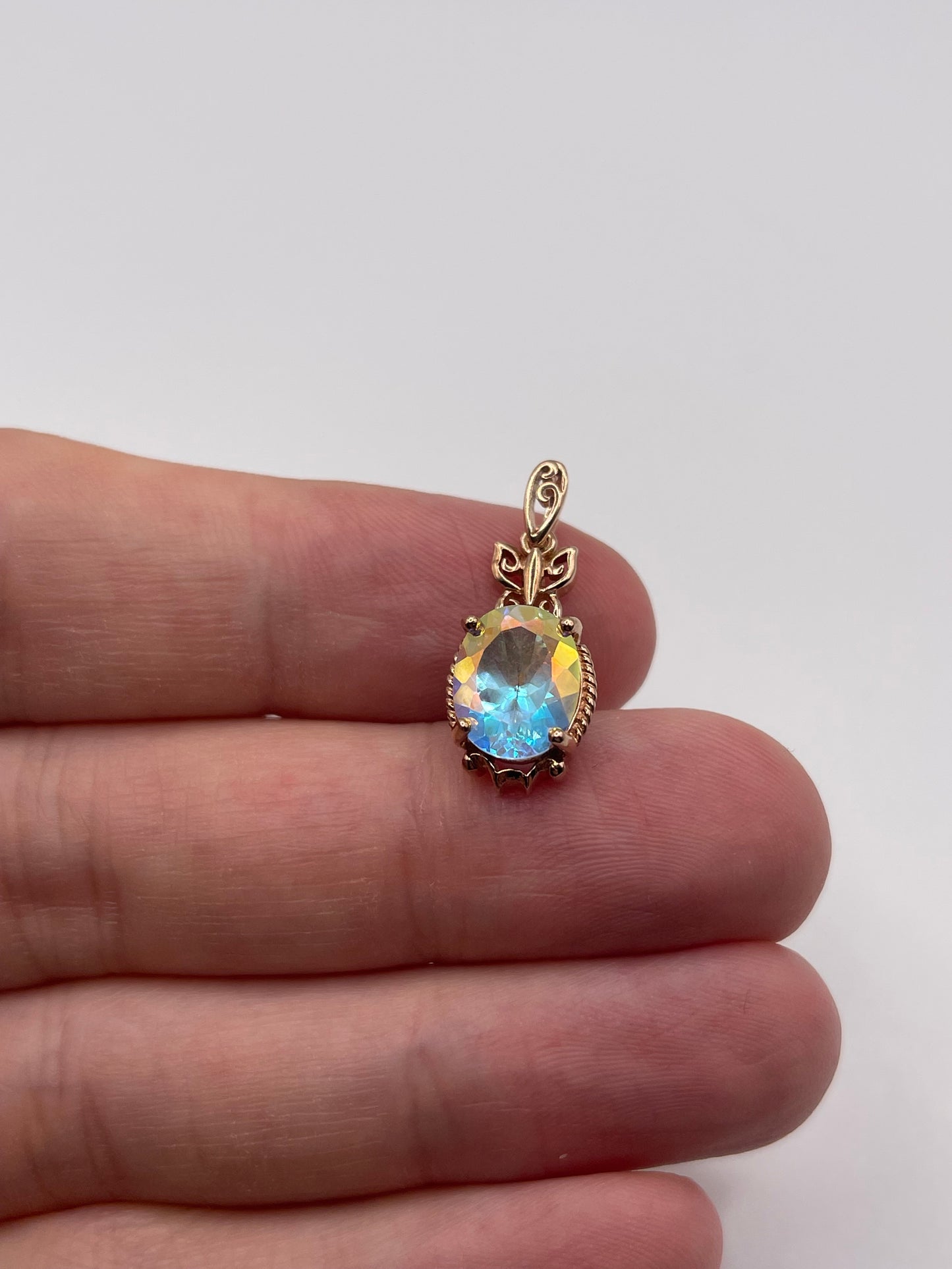 9ct rose gold topaz pendant