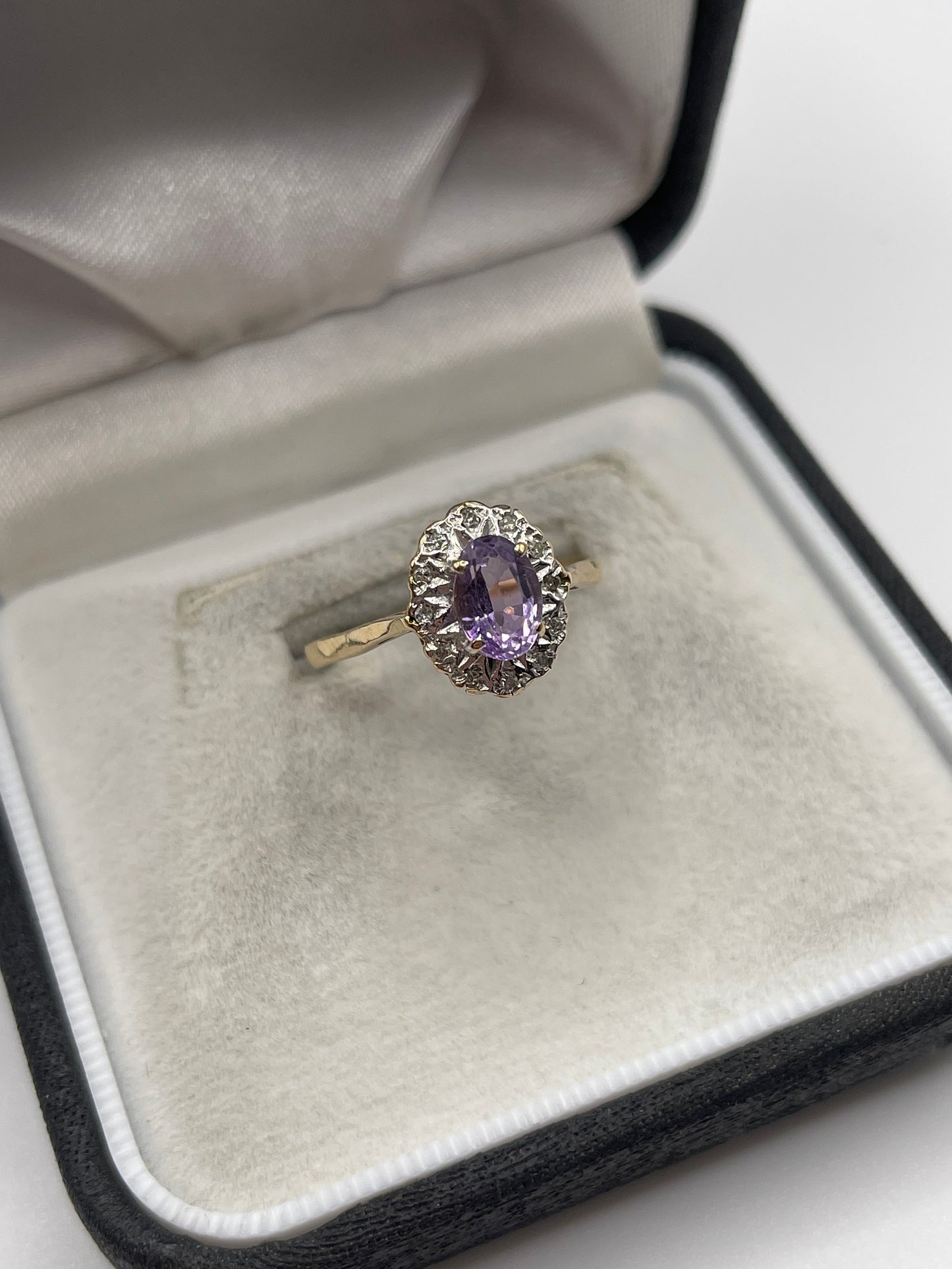 9ct gold amethyst and diamond ring