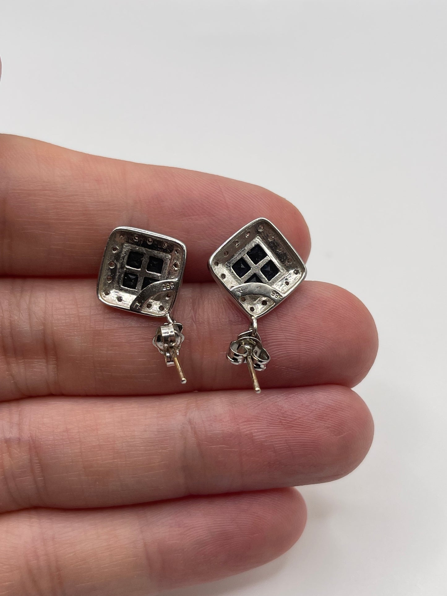 14ct white gold sapphire and diamond earrings