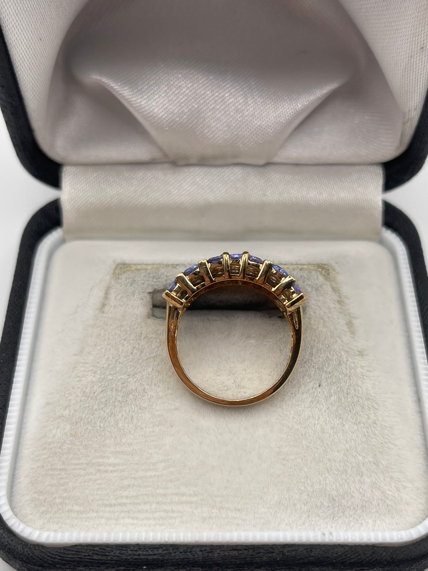 9ct gold tanzanite cluster ring