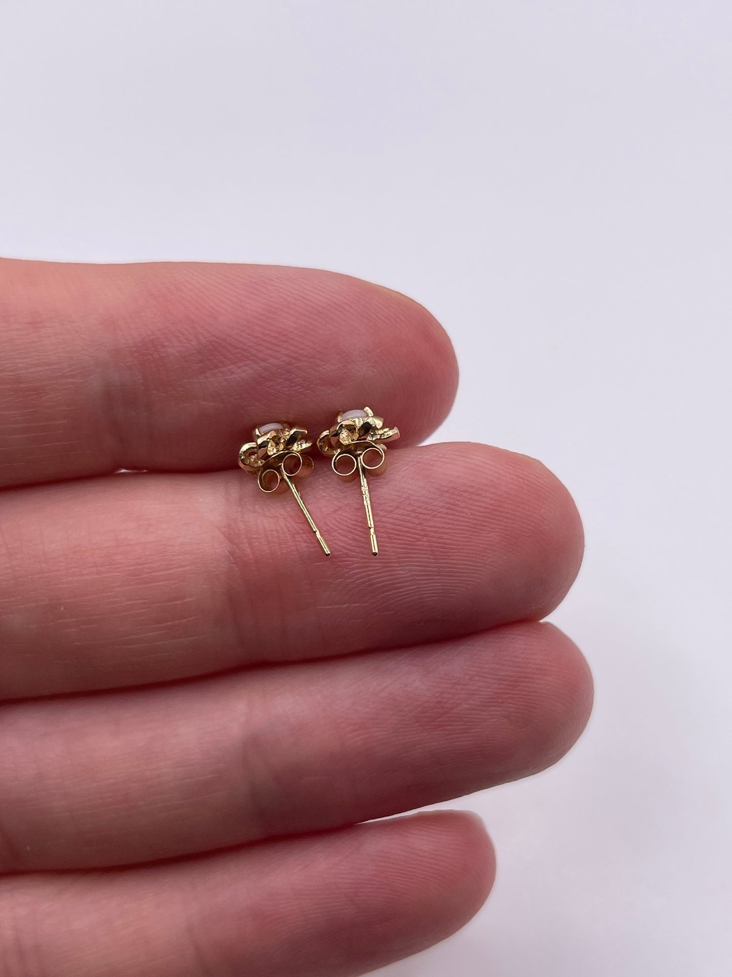 9ct gold opal earrings