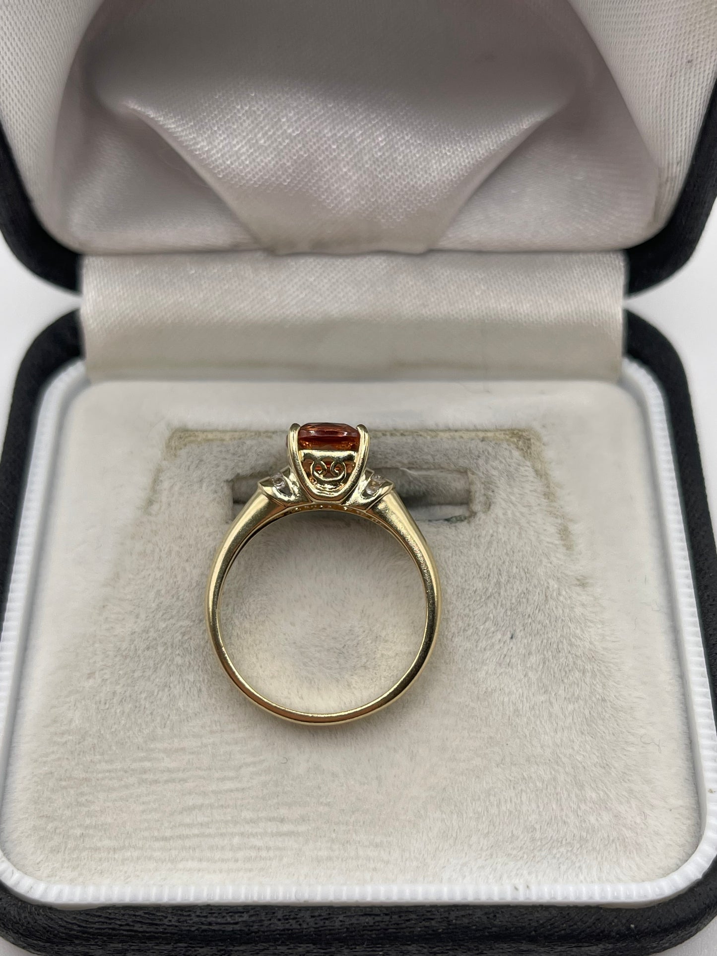 9ct gold topaz and zircon ring
