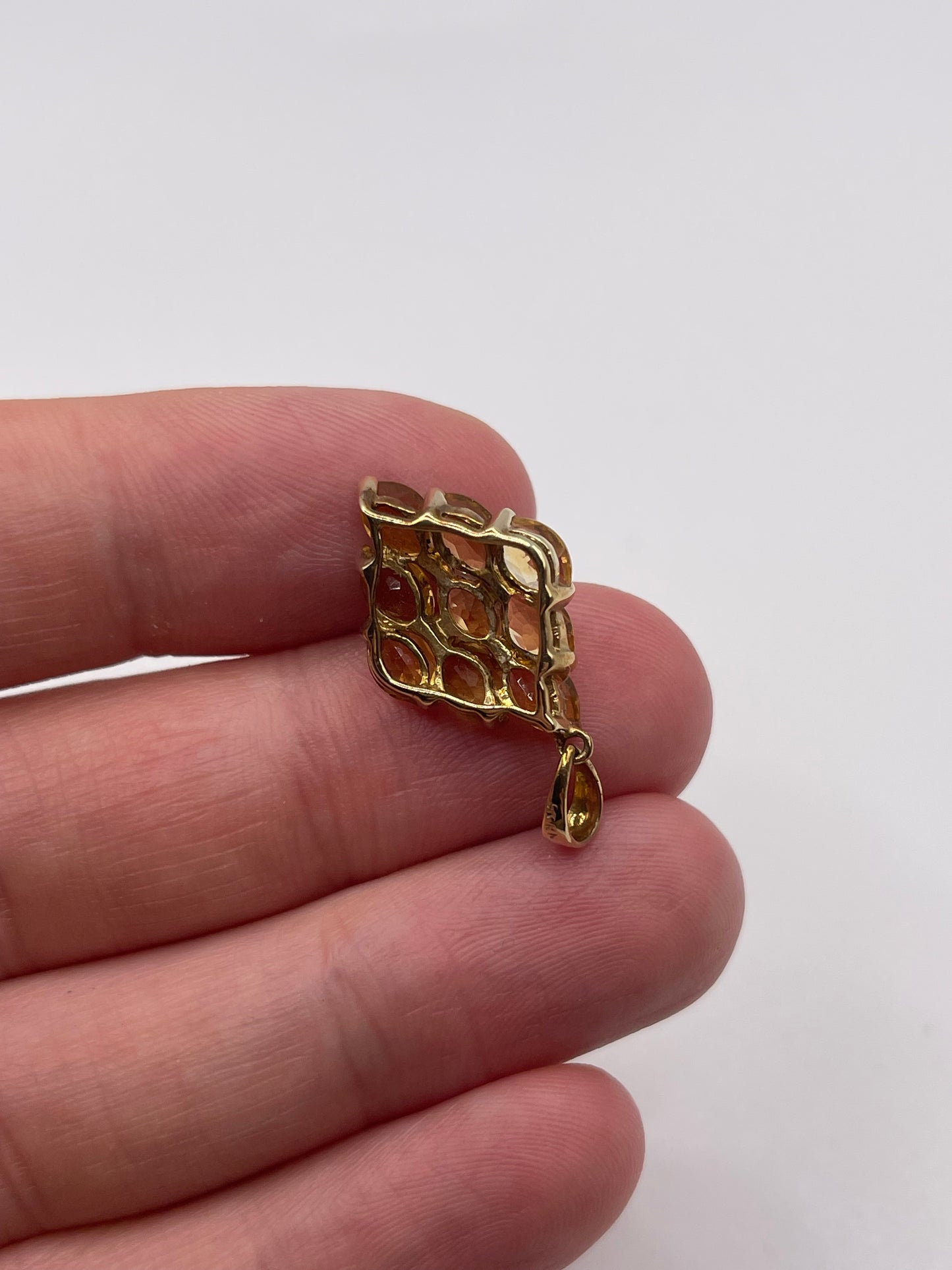 9ct gold citrine cluster pendant
