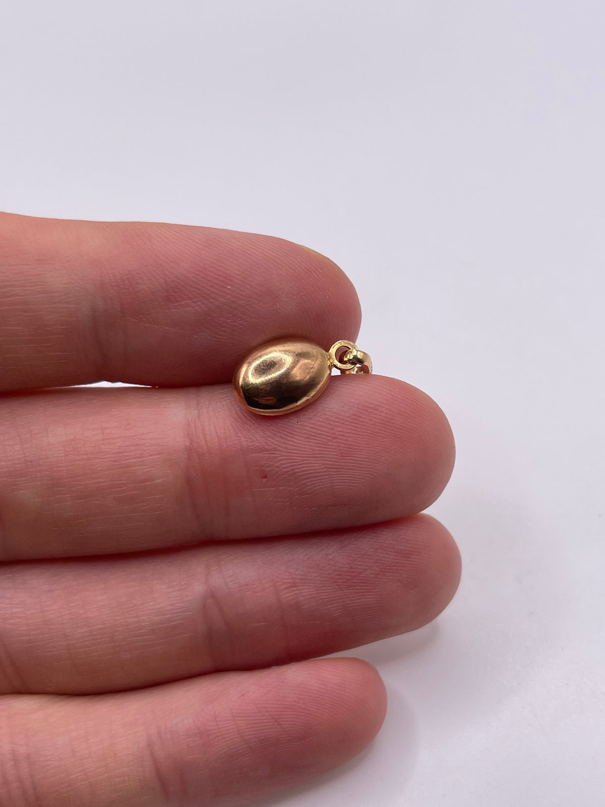 9ct gold coffee bean charm