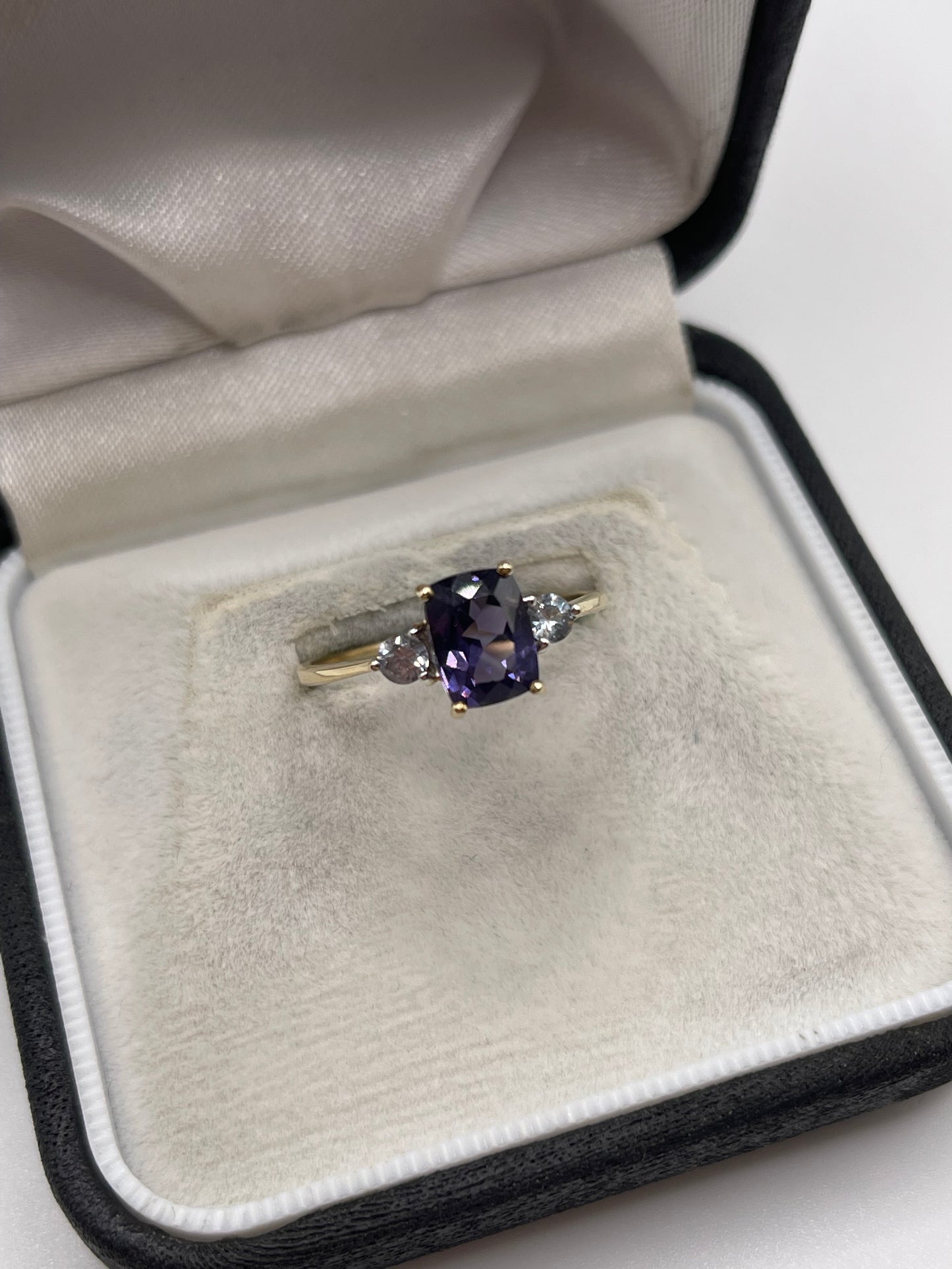 9ct gold iolite and tanzanite ring