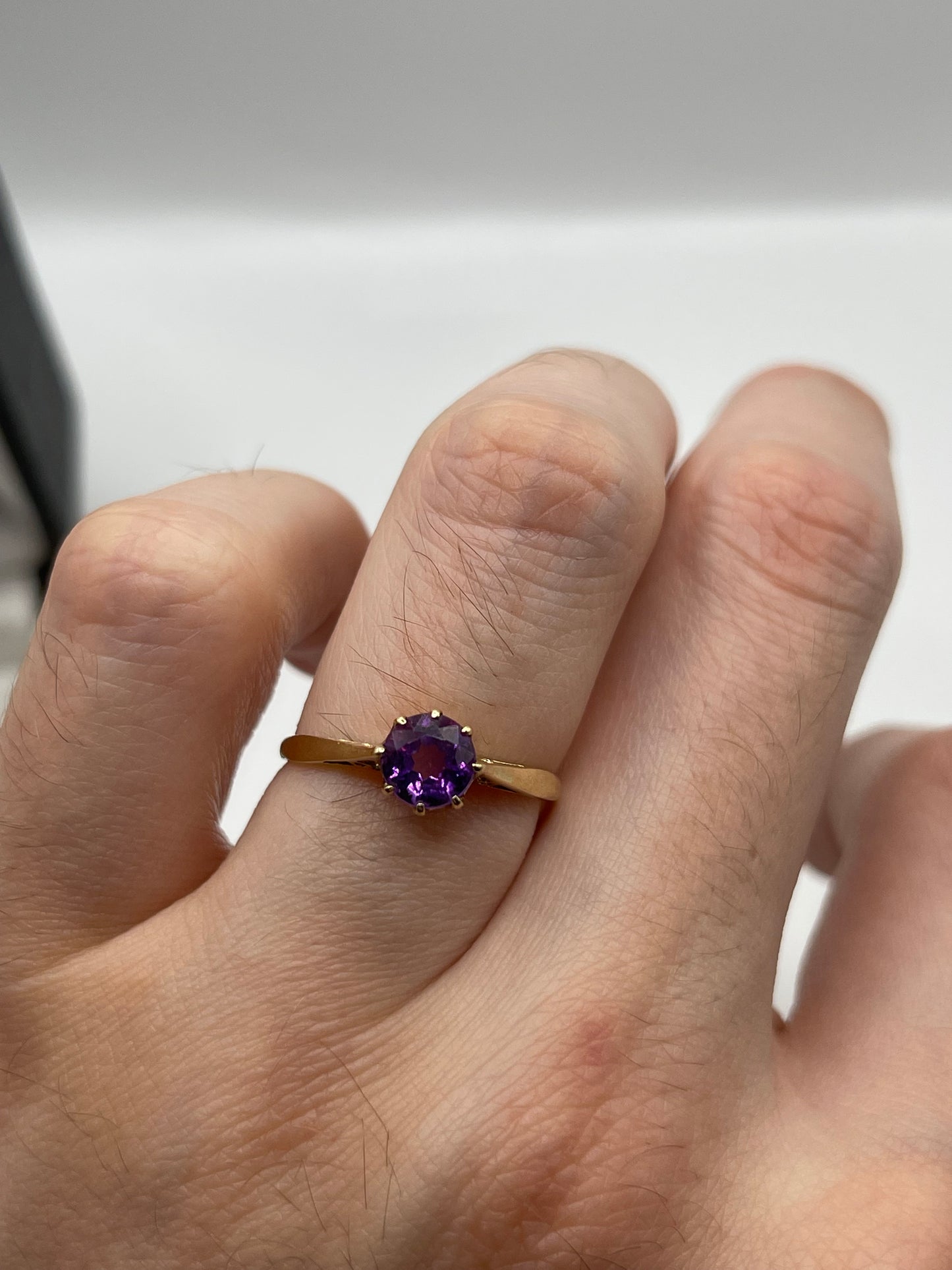 9ct gold amethyst ring