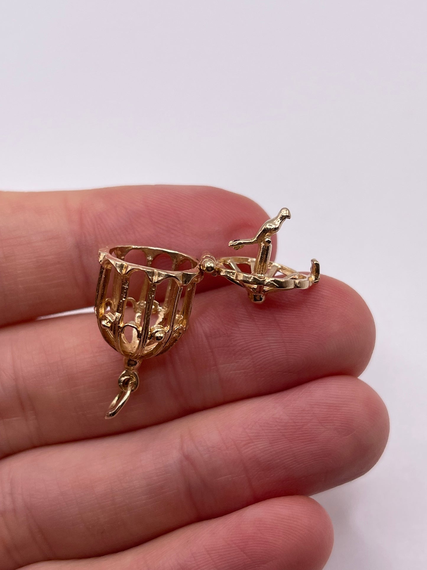 9ct gold birdcage charm