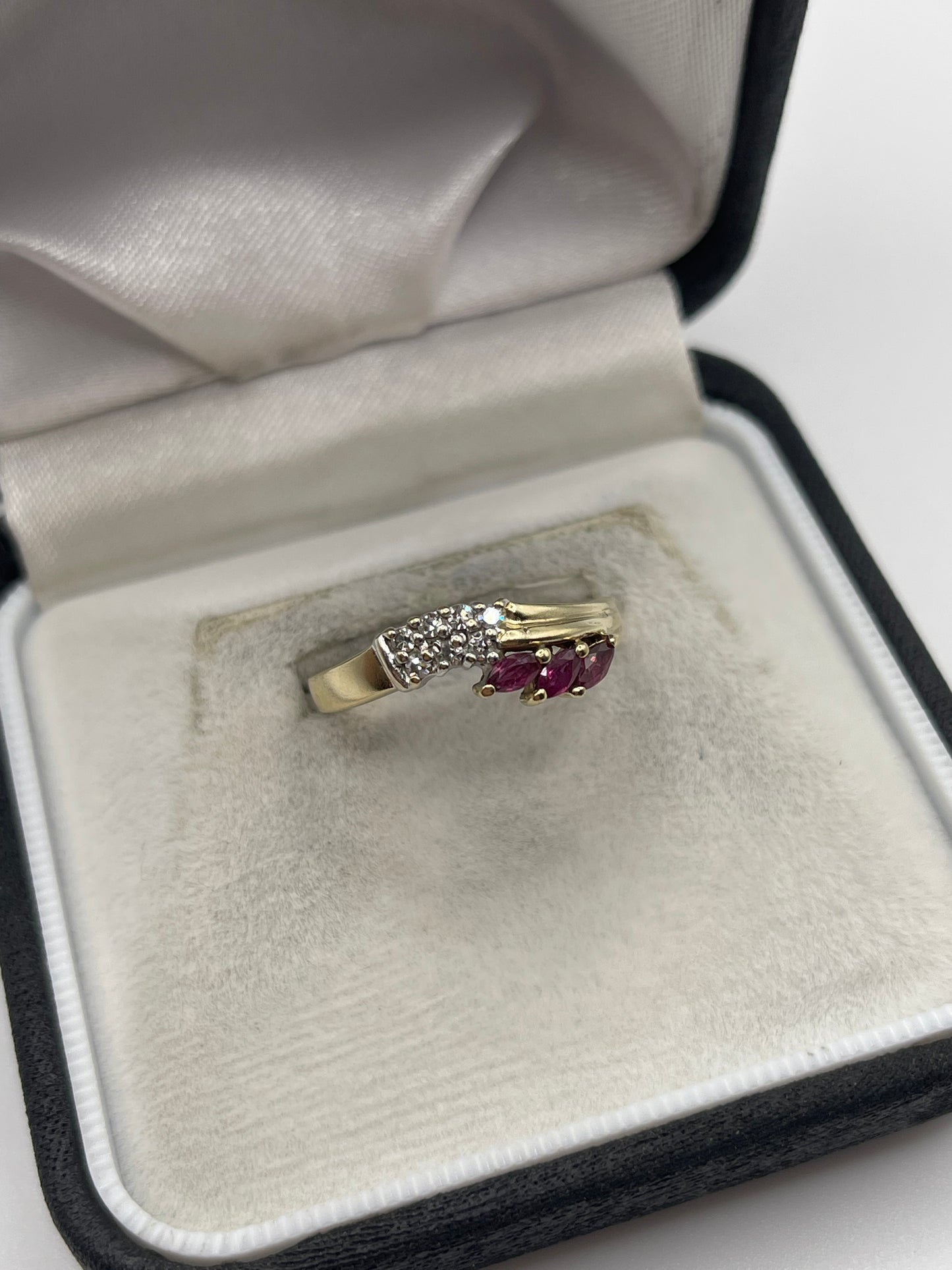 9ct gold ruby and diamond ring