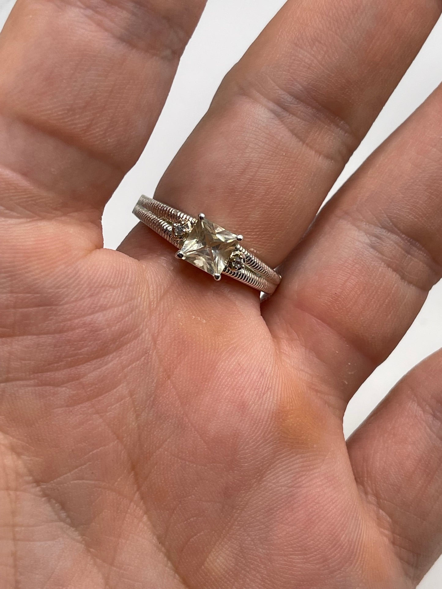 Silver topaz ring