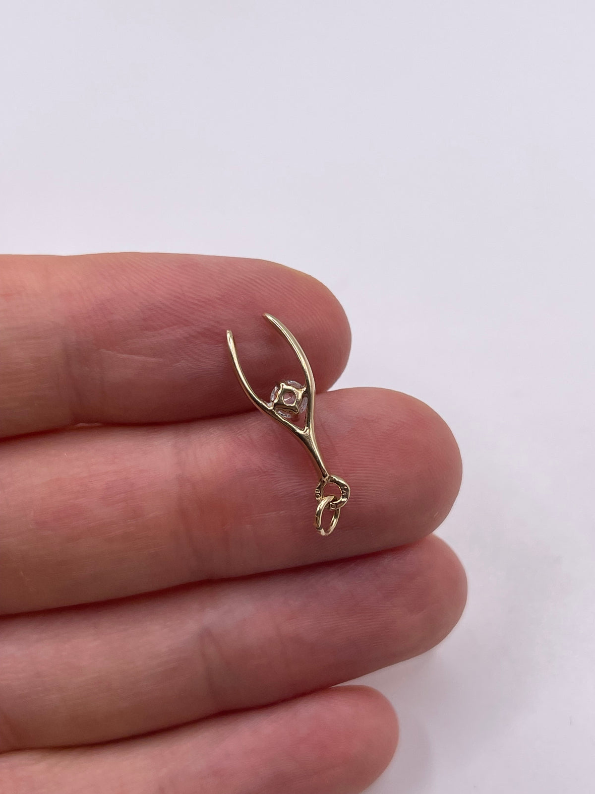 9ct gold cz wishbone pendant
