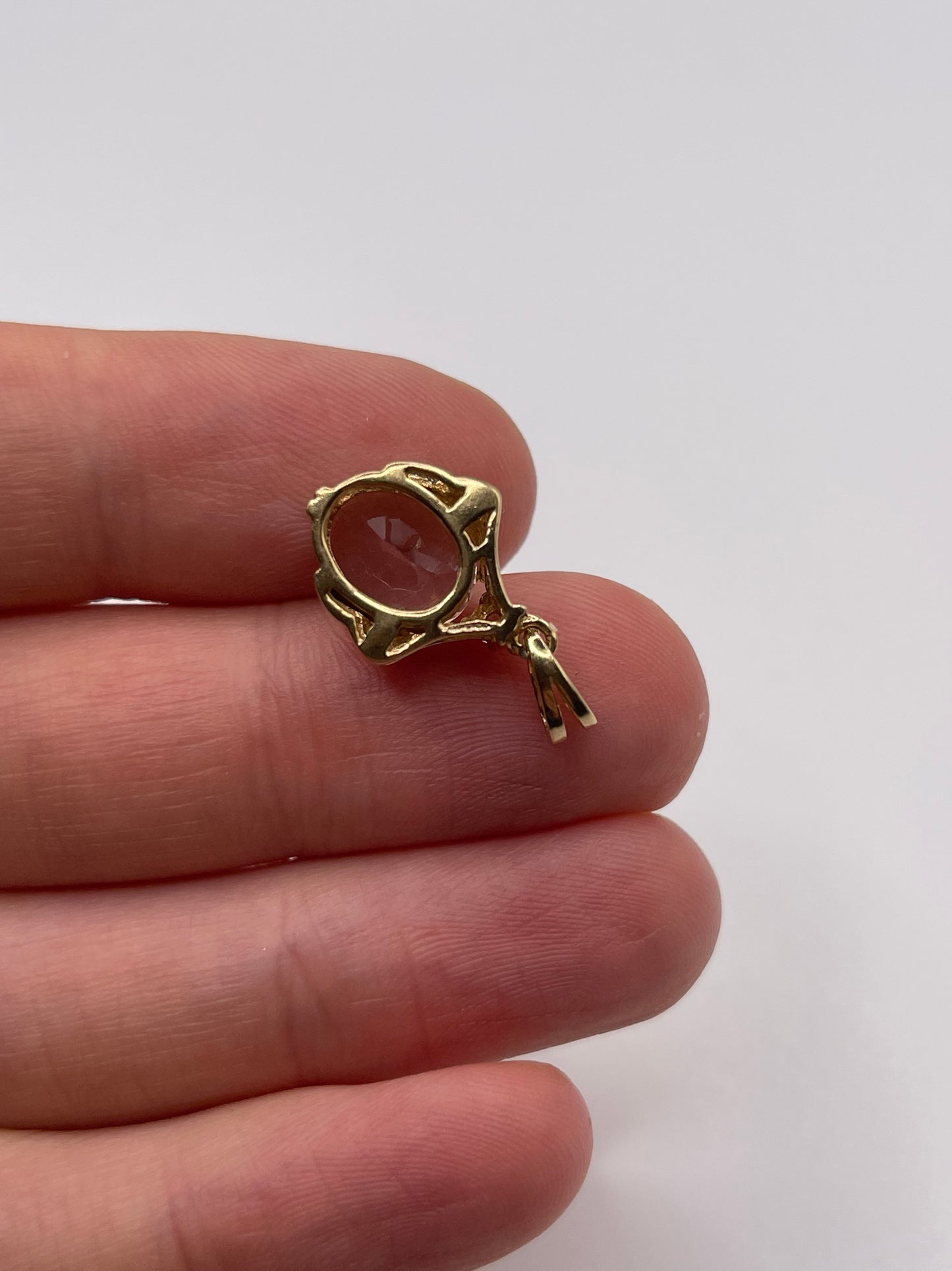 9ct gold morganite and zircon pendant