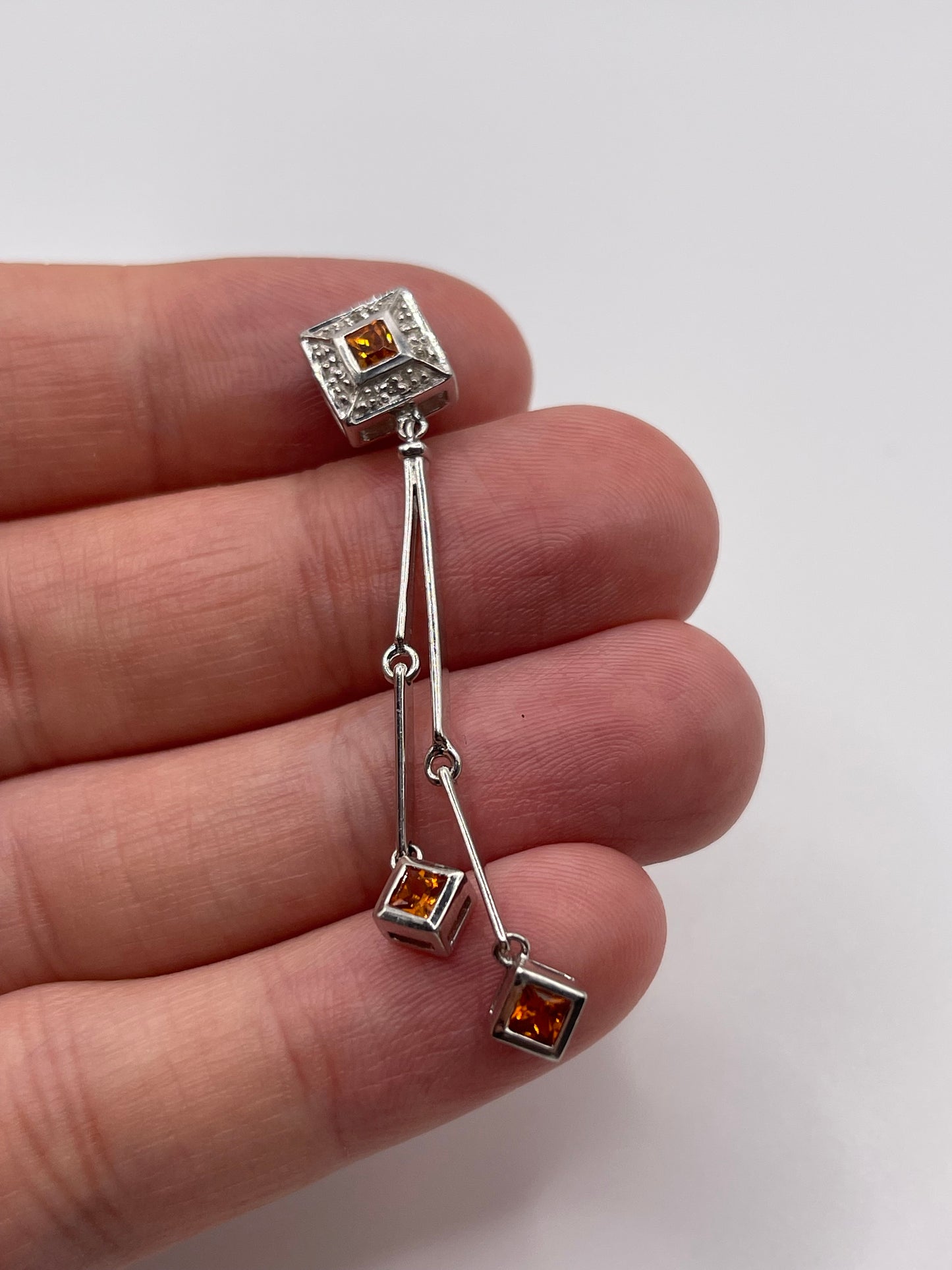 9ct white gold citrine and diamond pendant