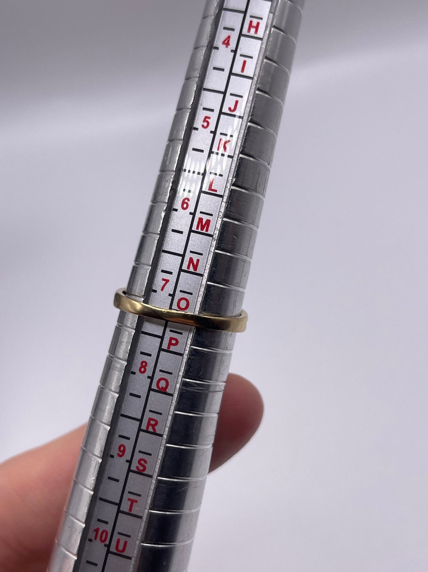 9ct gold ruby and diamond ring