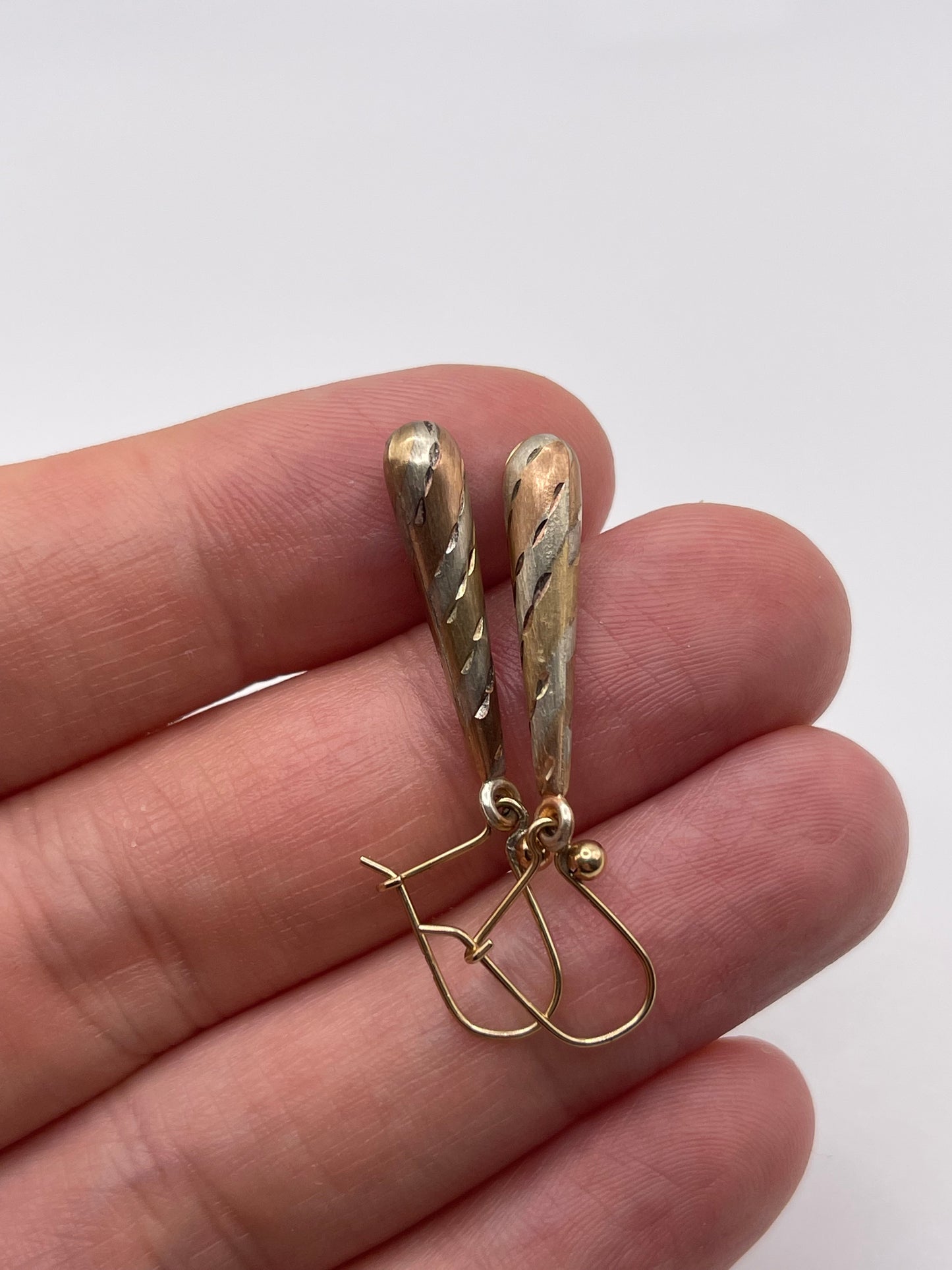 9ct tri gold earrings