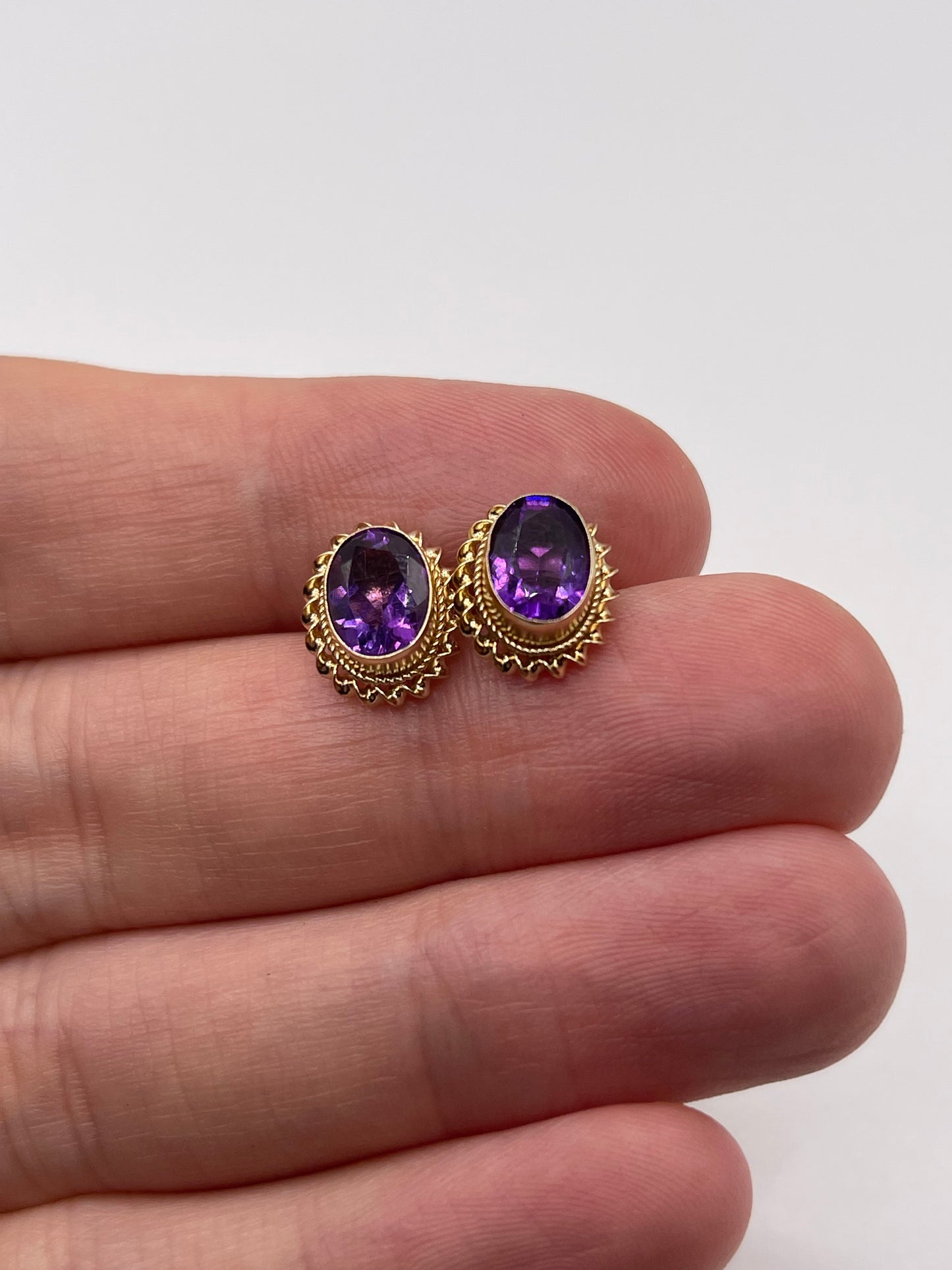 9ct gold amethyst earrings