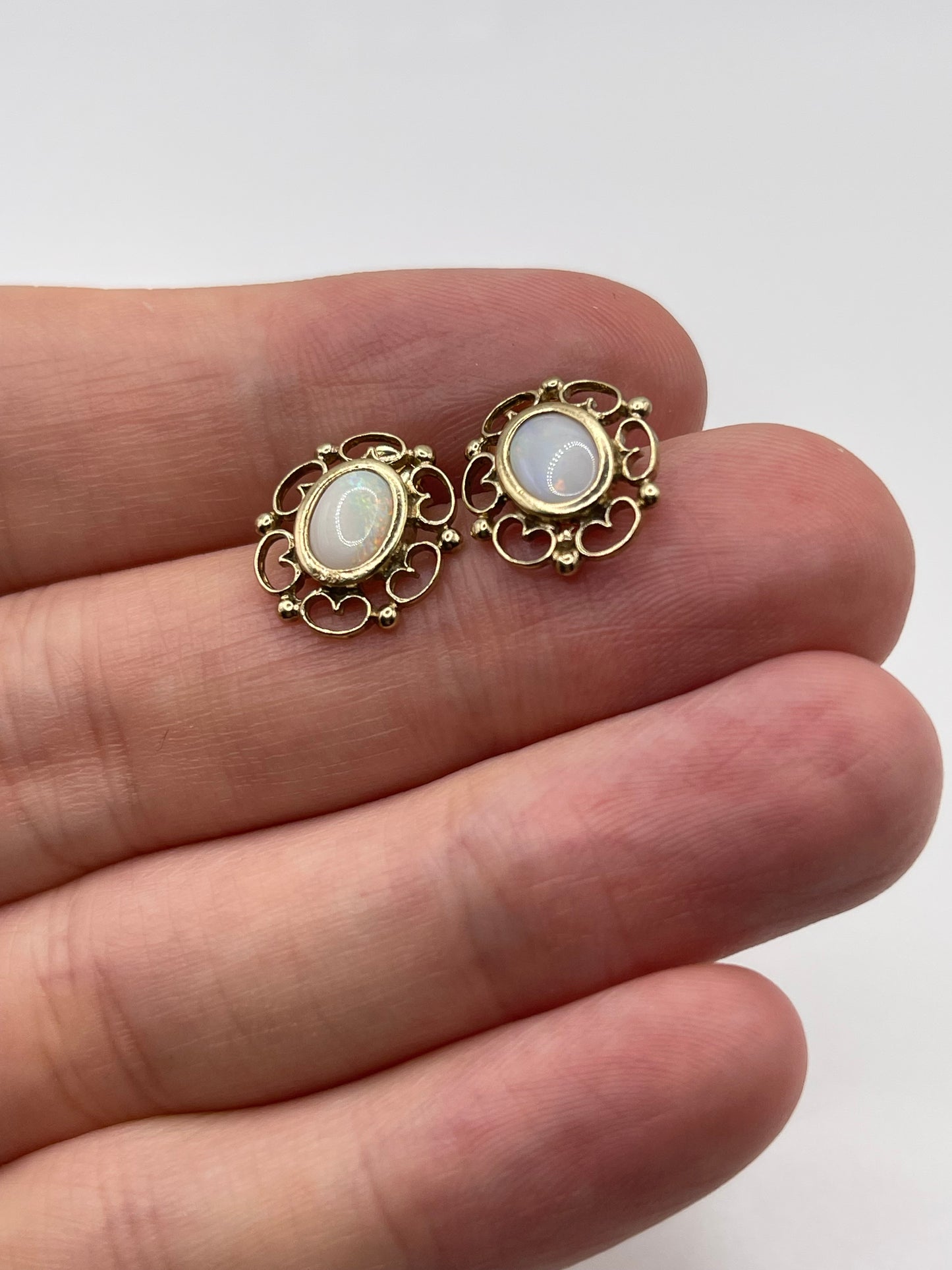 9ct gold opal earrings