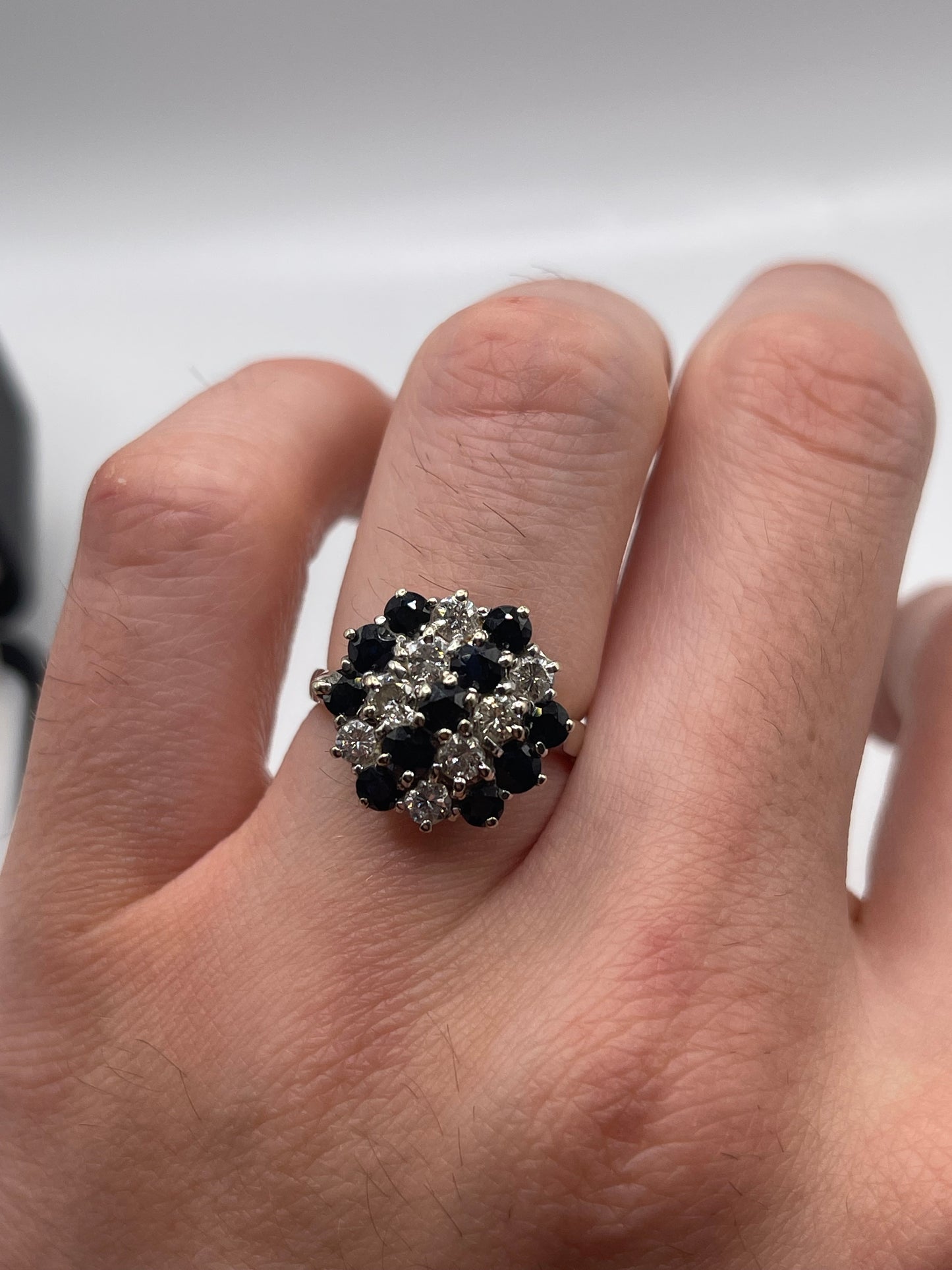18ct white gold sapphire and diamond ring