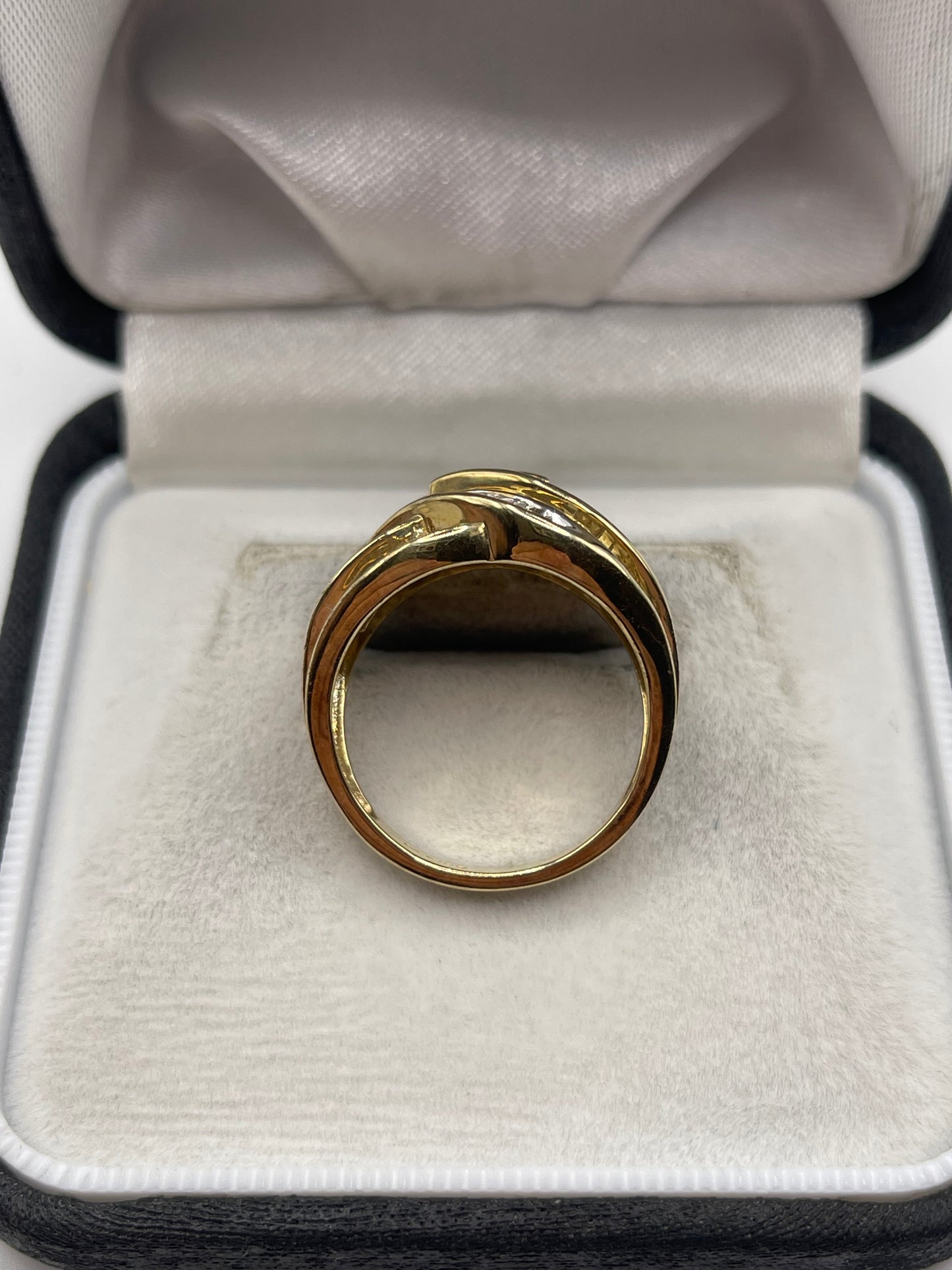 9ct gold diamond cluster ring