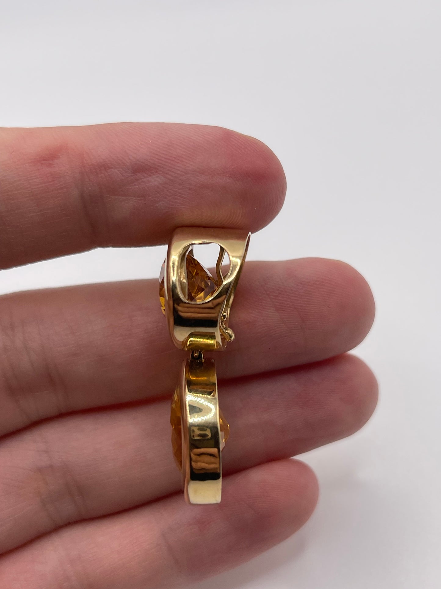 14ct gold citrine pendant