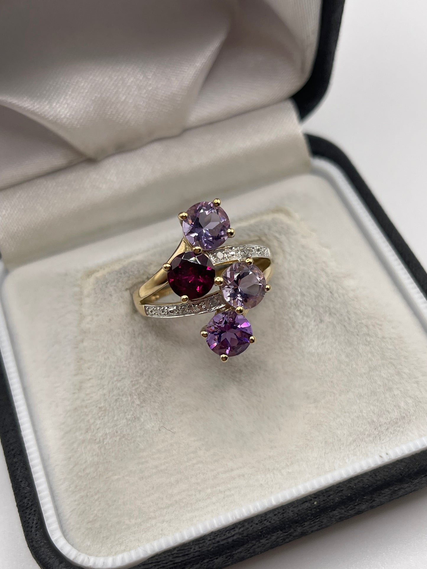 9ct gold garnet, amethyst and diamond ring