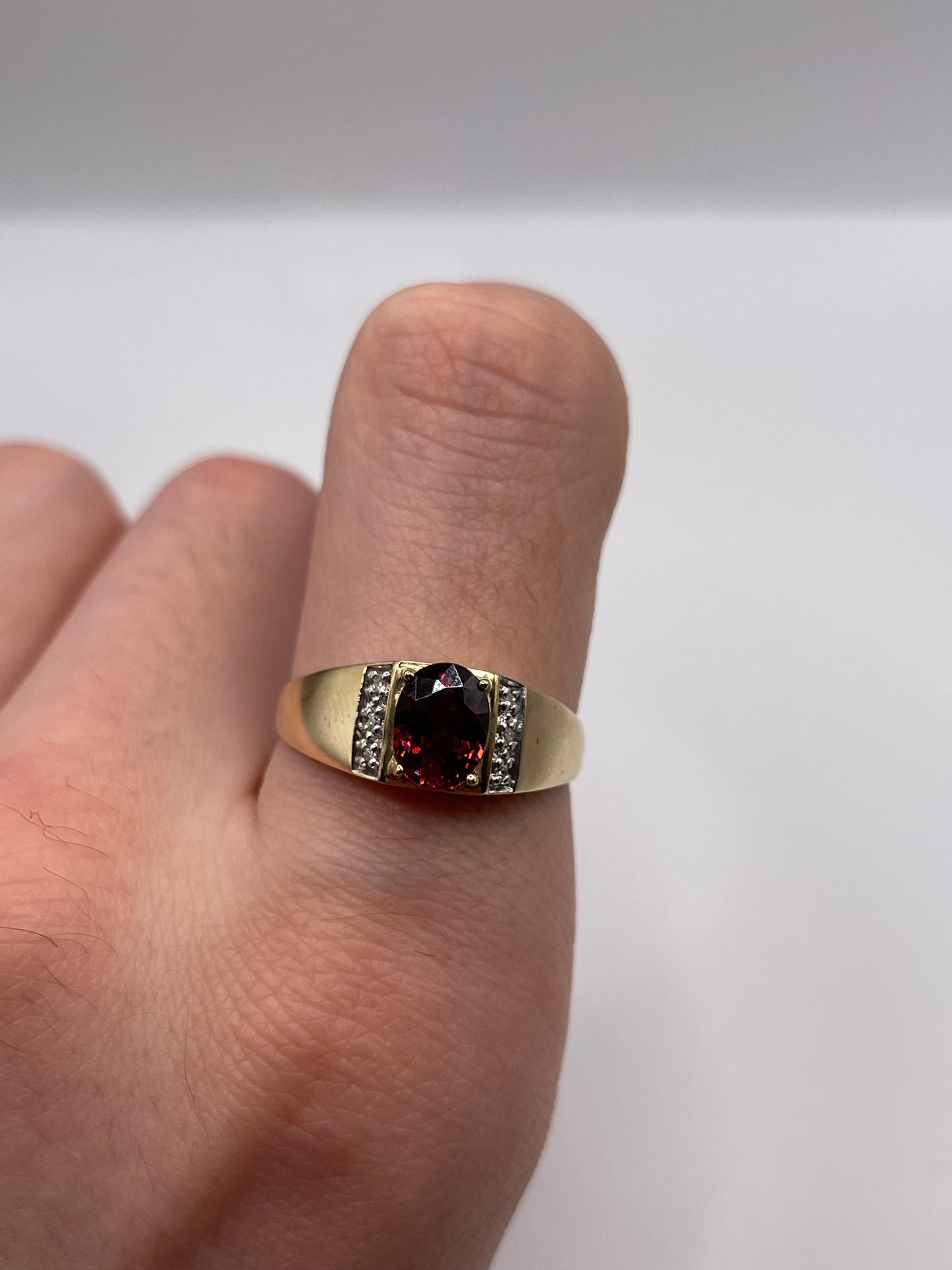 9ct gold tourmaline and diamond ring