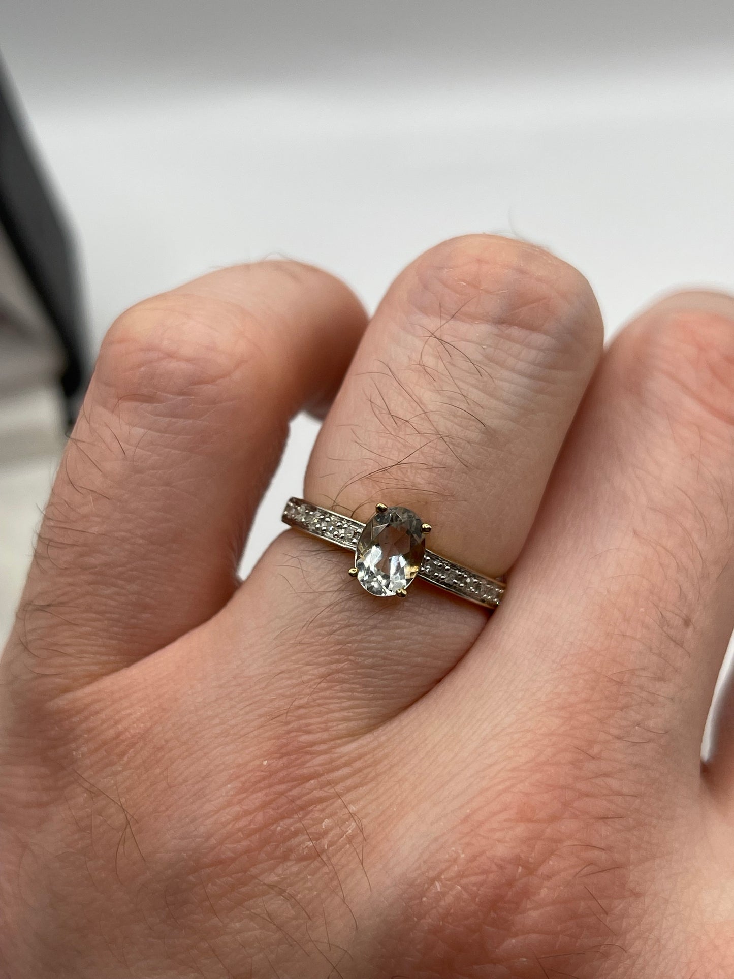 9ct gold quartz and diamond ring