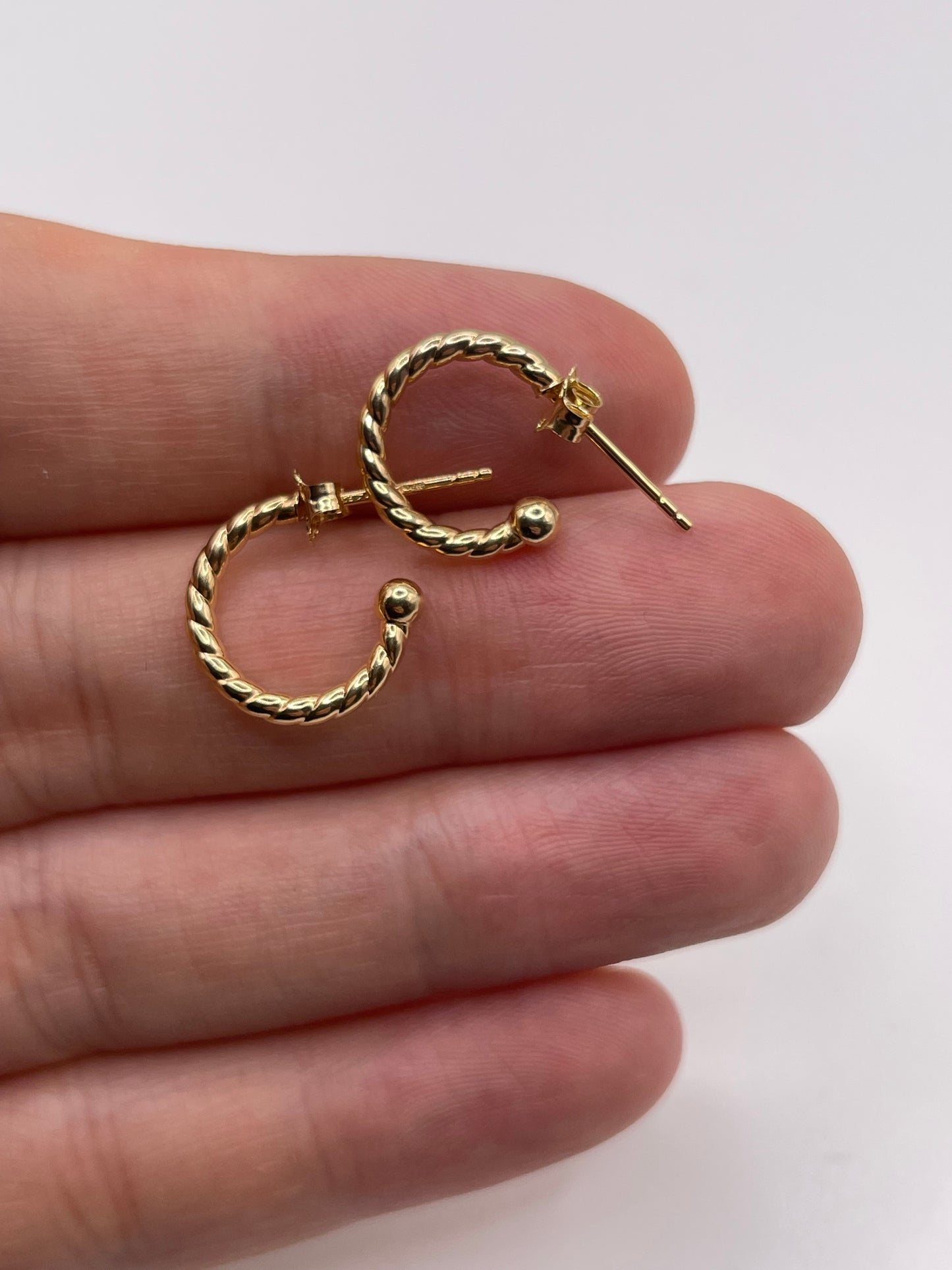 9ct gold rope earrings