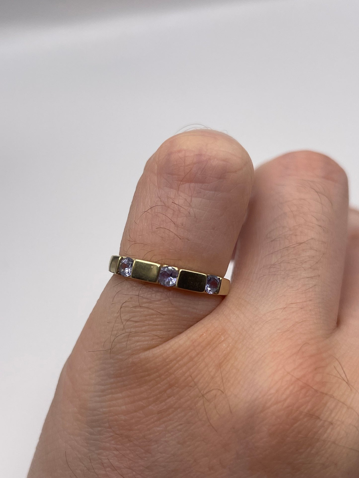 9ct gold tanzanite ring