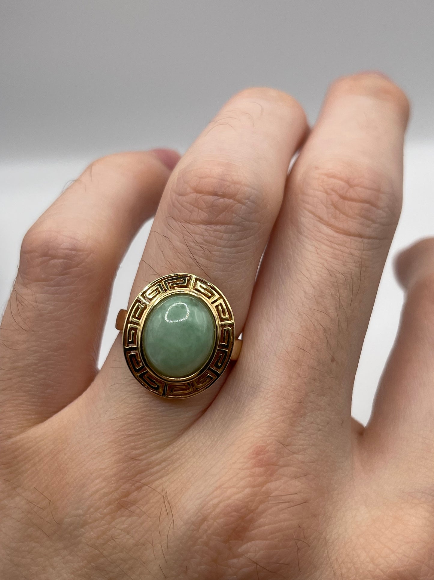 14ct gold jade ring