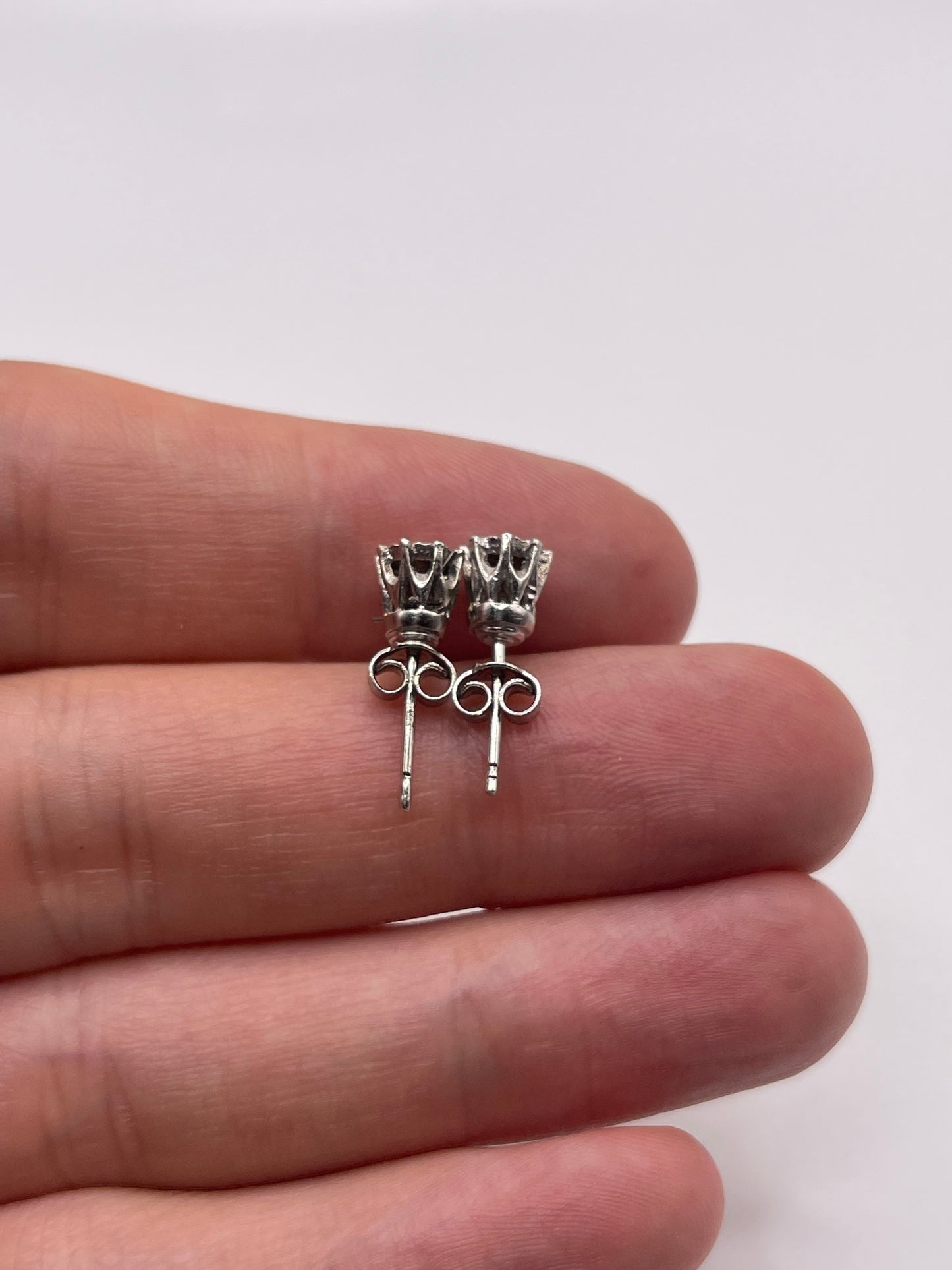 9ct white gold diamond earrings