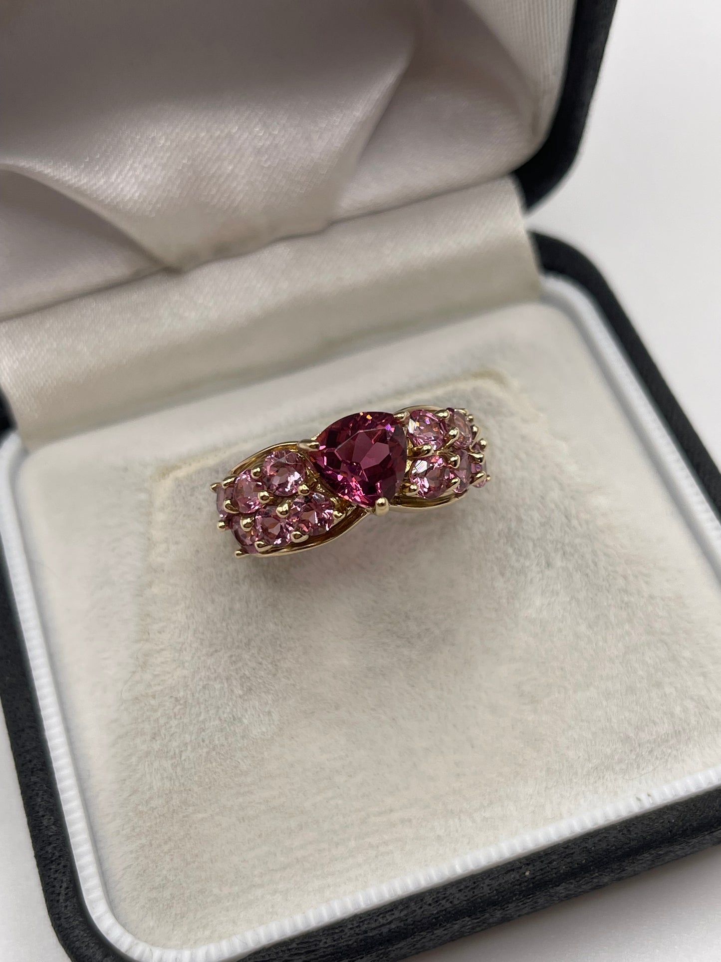 9ct gold tourmaline cluster ring