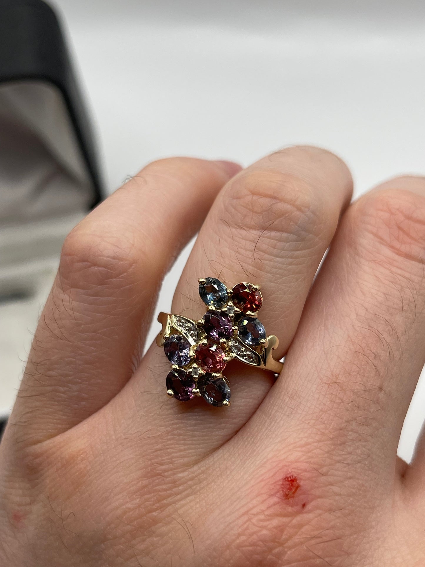 9ct gold spinel and zircon ring