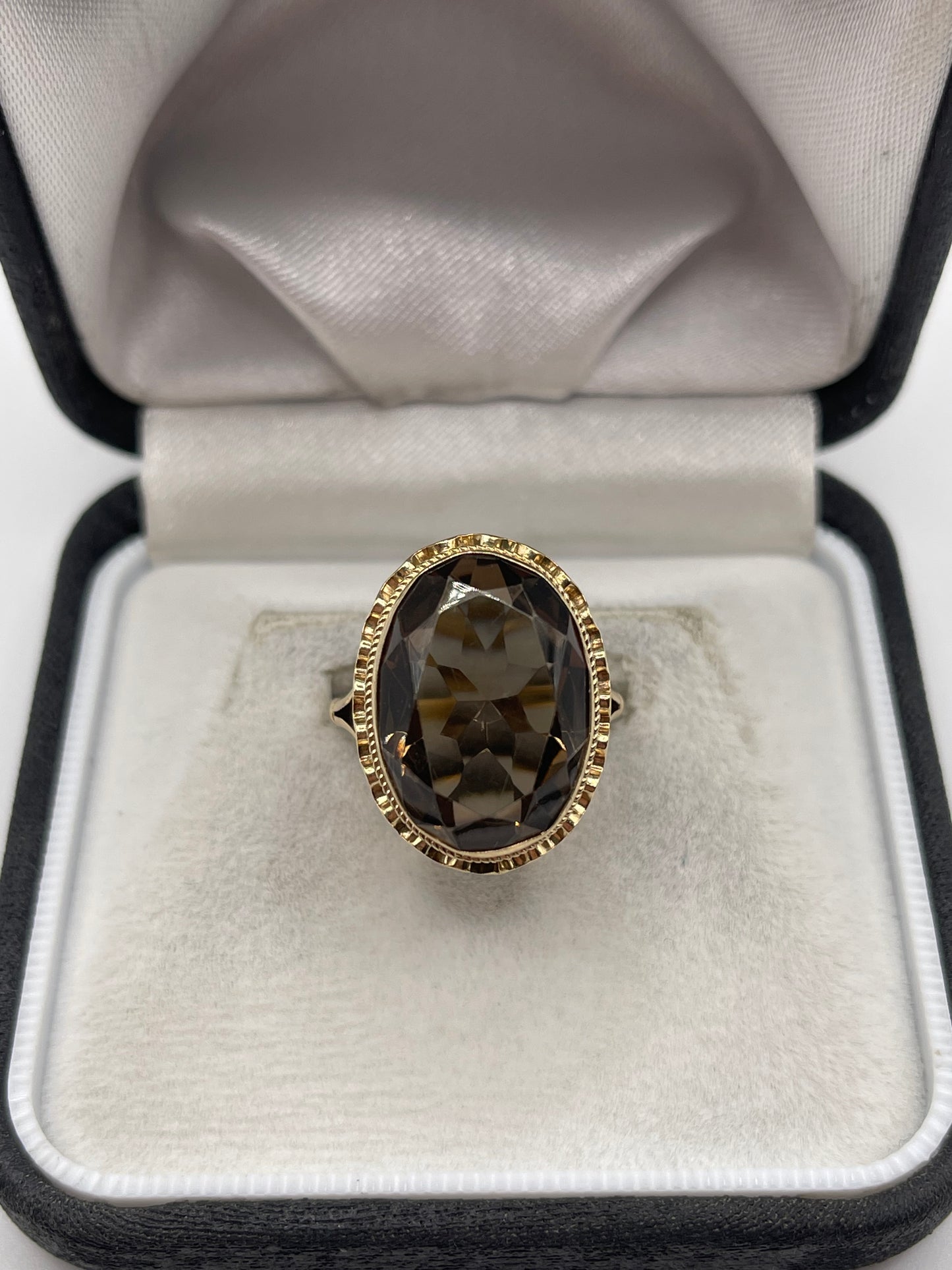 9ct gold Smokey quartz ring