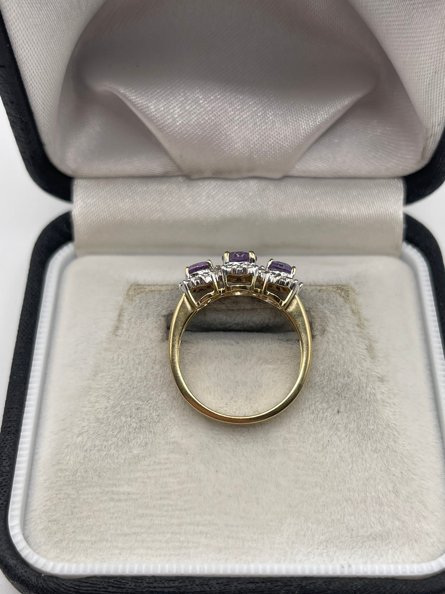 9ct gold amethyst and diamond ring