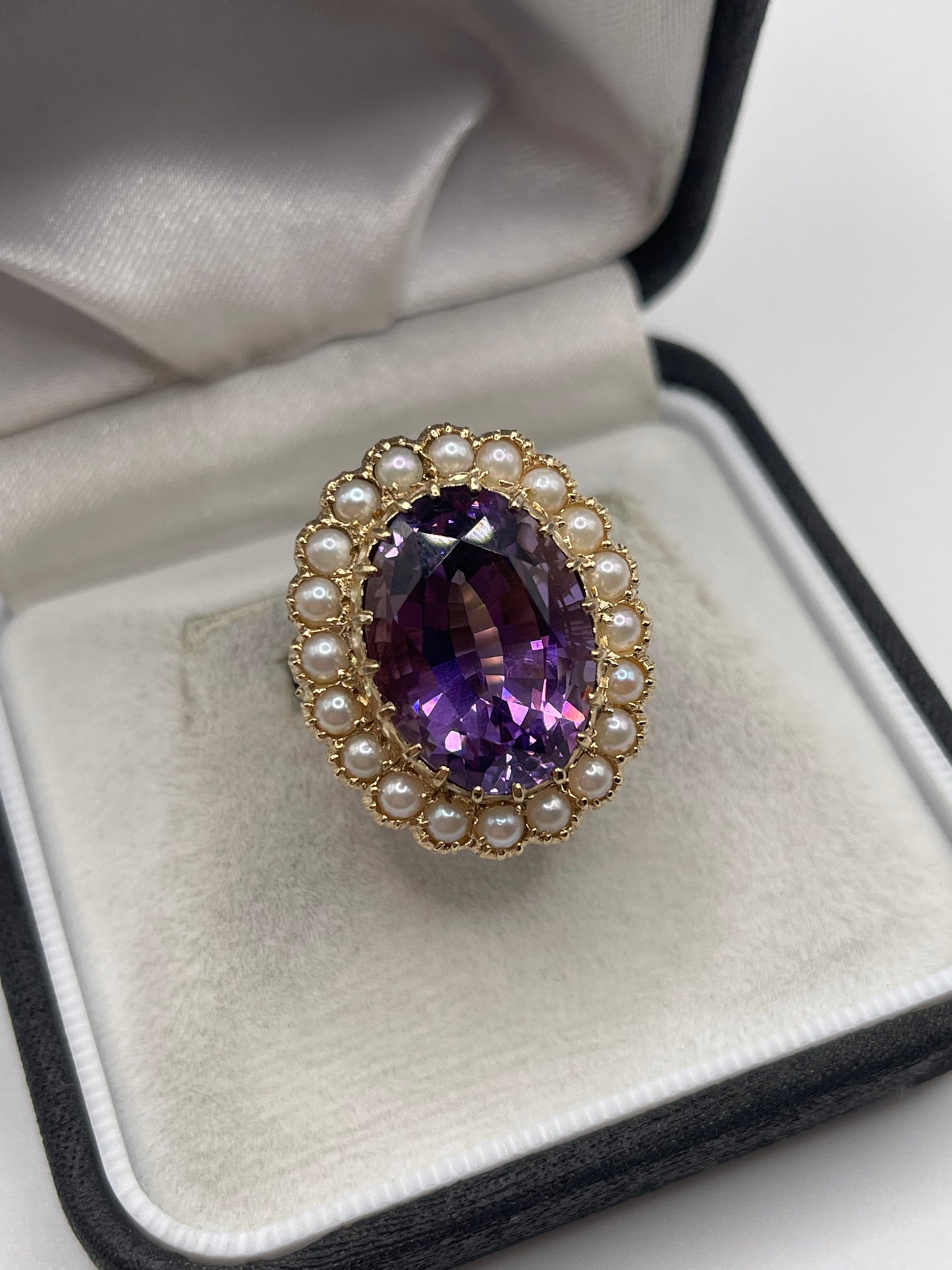 9ct gold amethyst and pearl ring