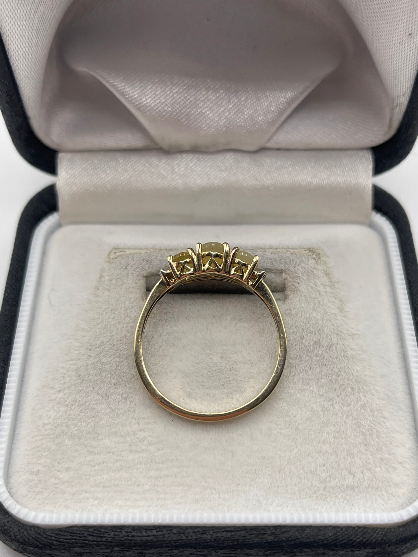 9ct gold opal and diamond ring