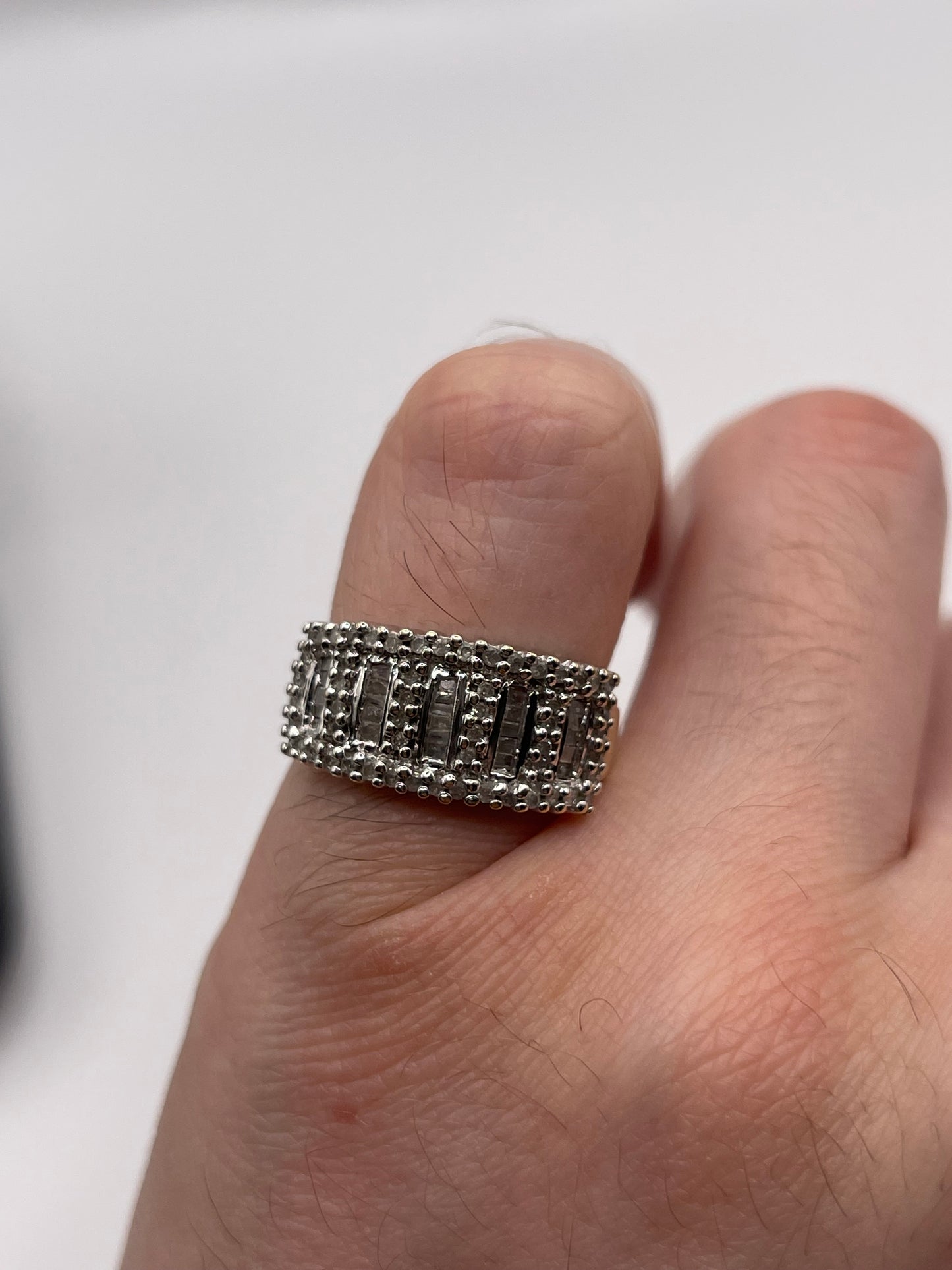 9ct gold diamond cluster ring