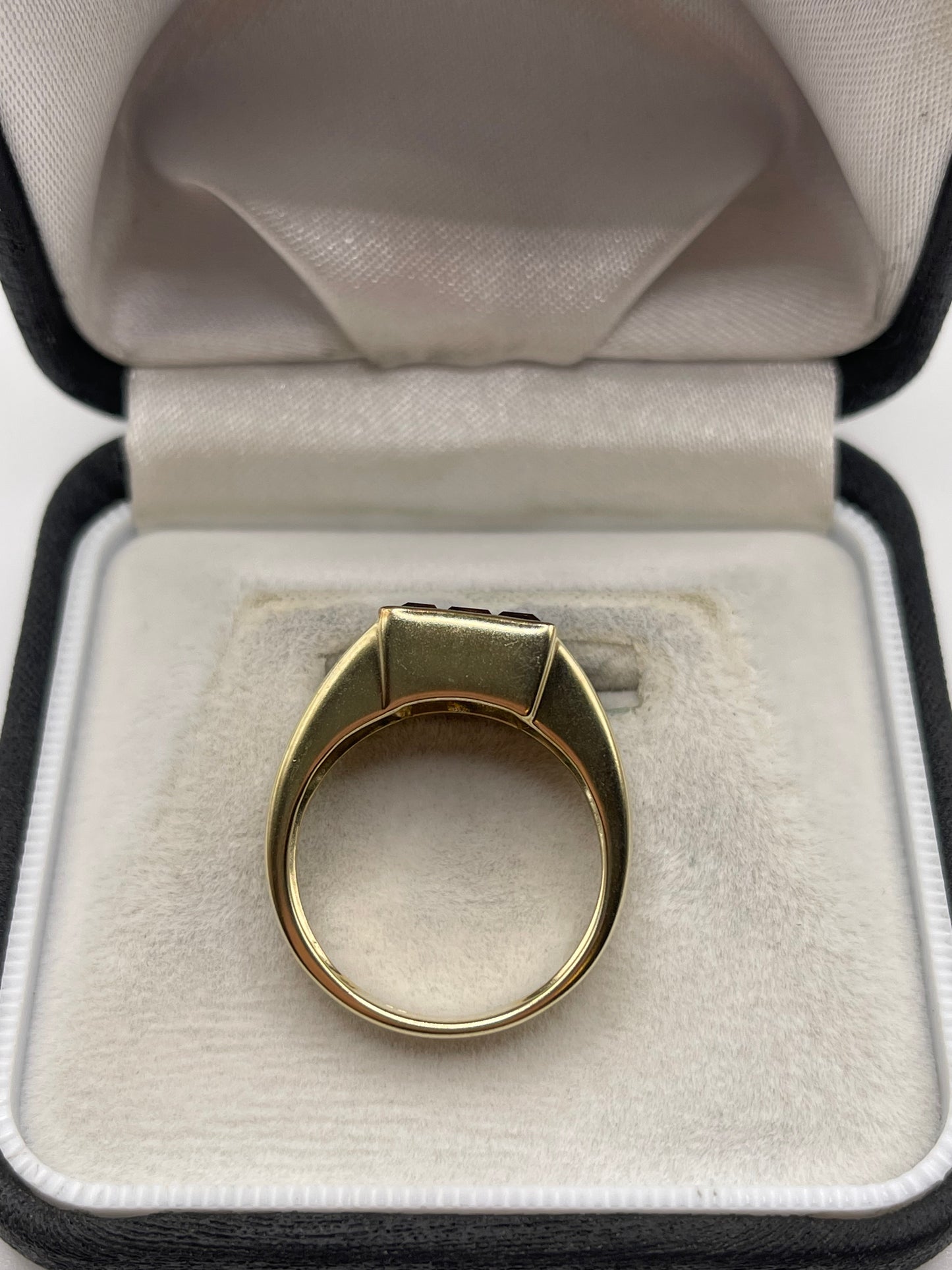9ct gold Smokey quartz signet ring