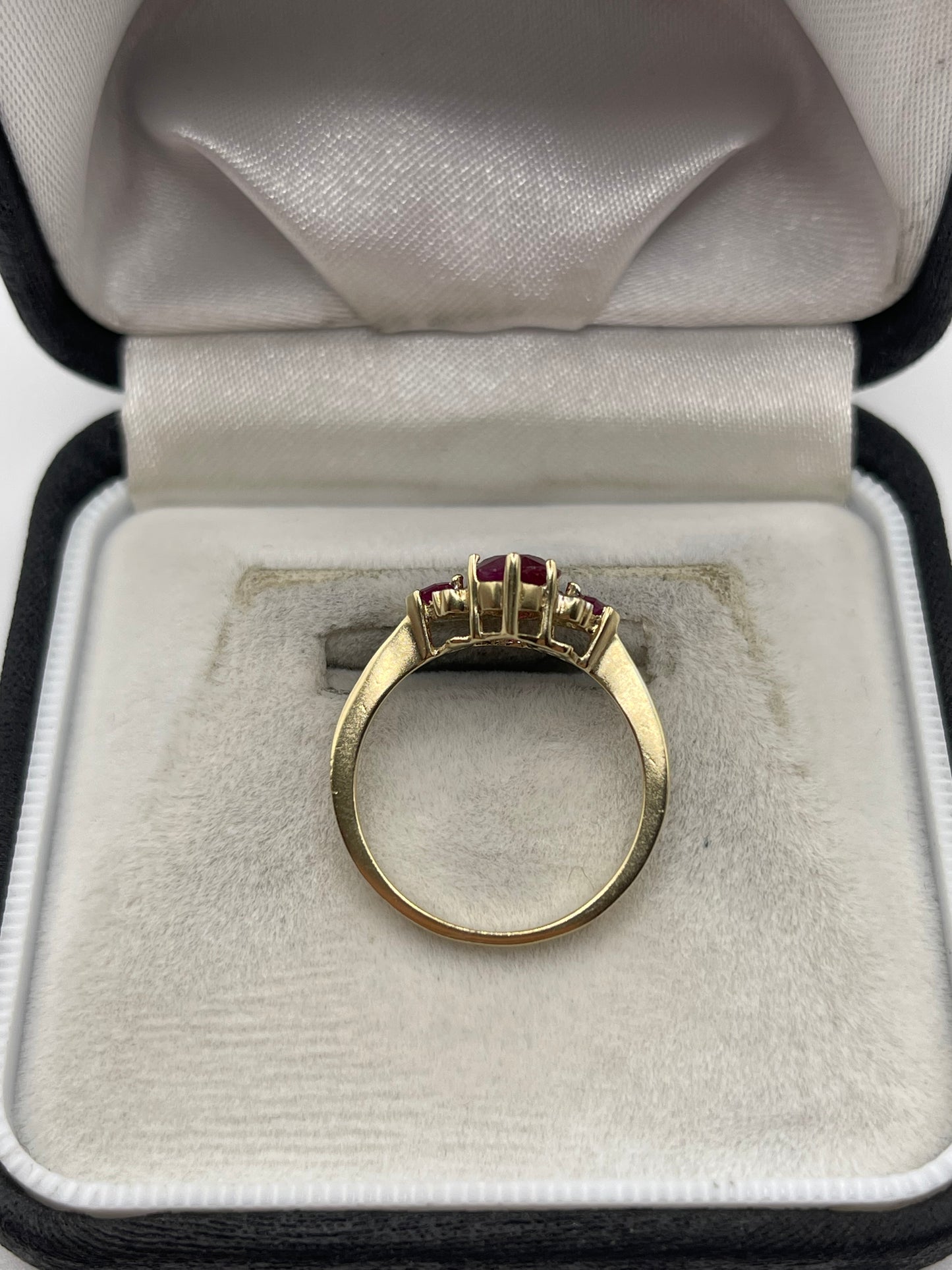 9ct gold ruby and diamond ring