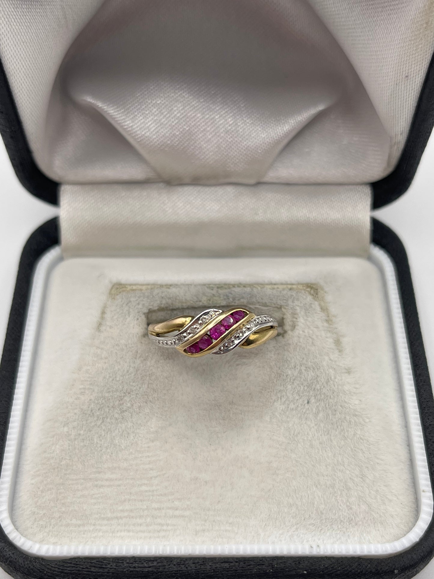 9ct gold ruby and diamond ring