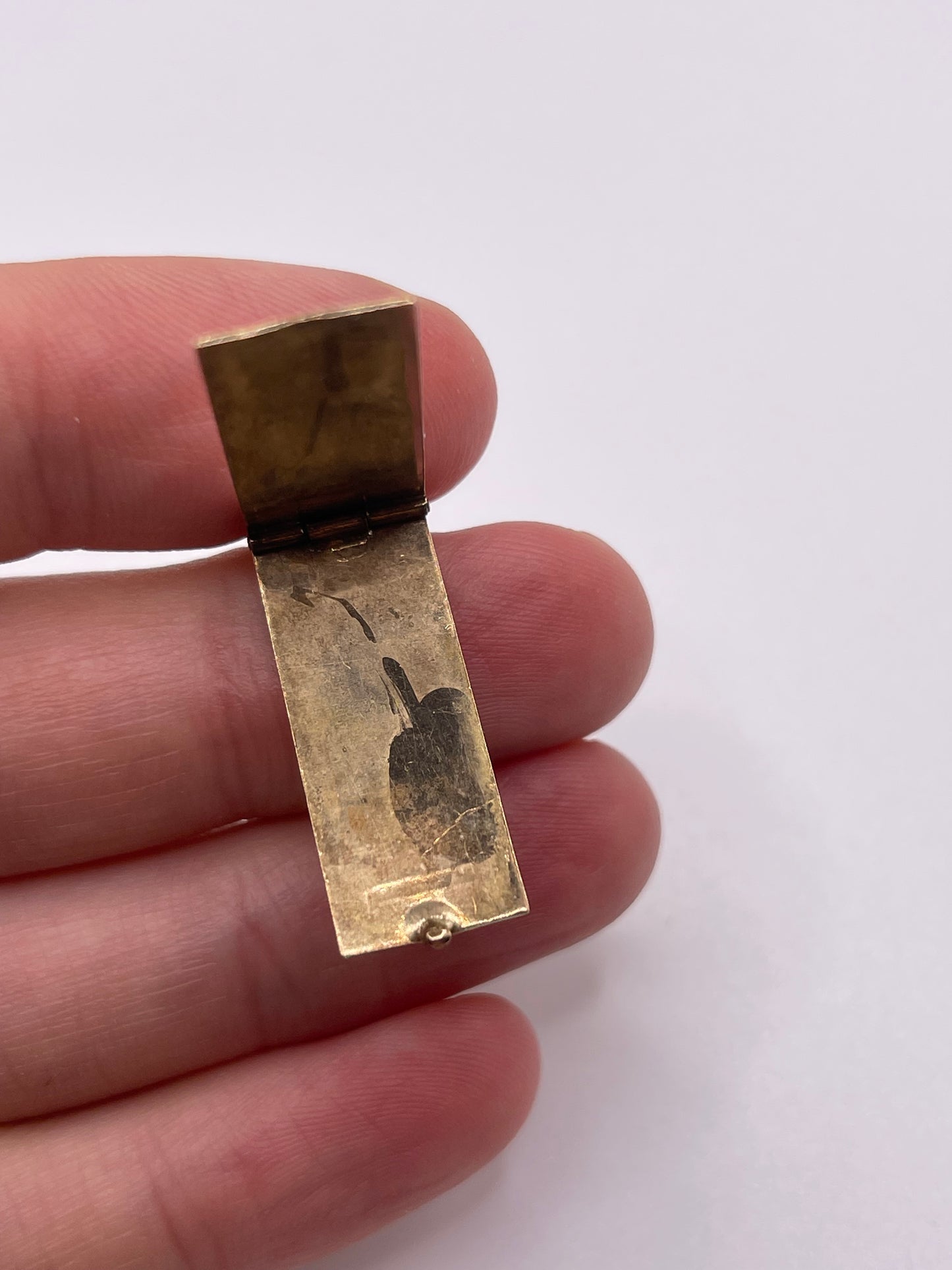 9ct gold cheque book charm