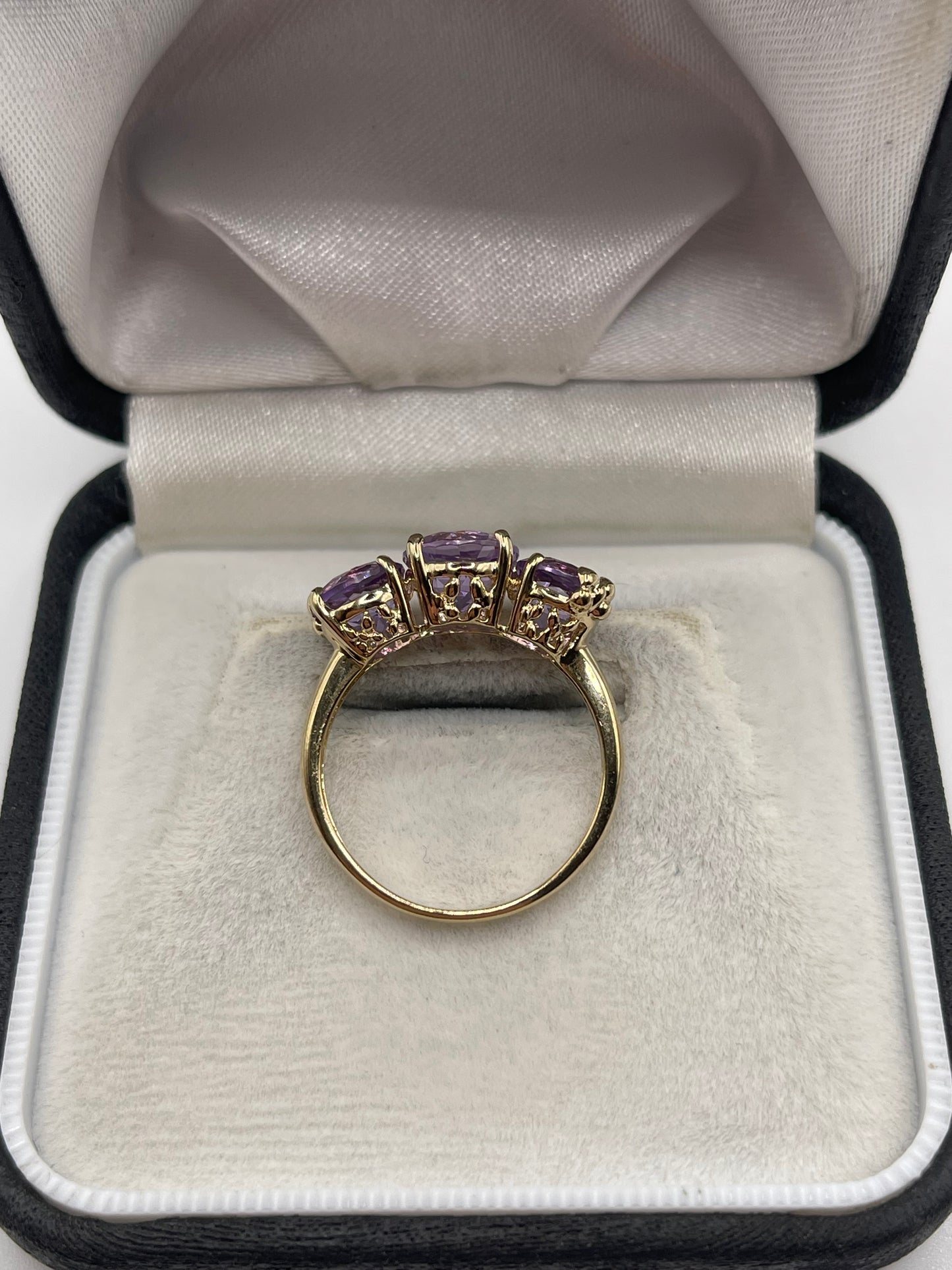 9ct gold amethyst ring