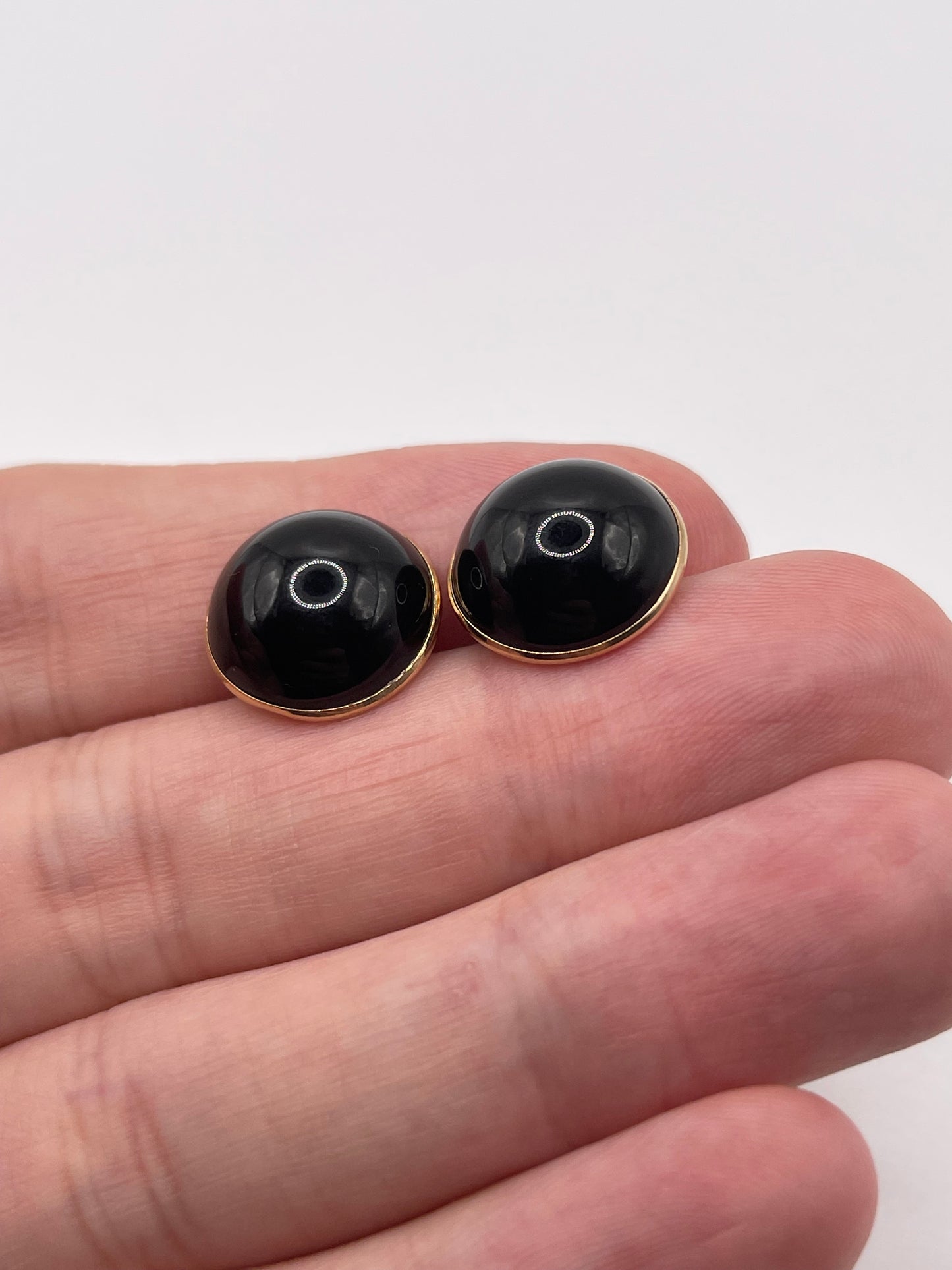 9ct gold onyx earrings